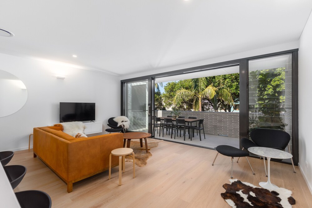 Thirteen First Avenue Sawtell