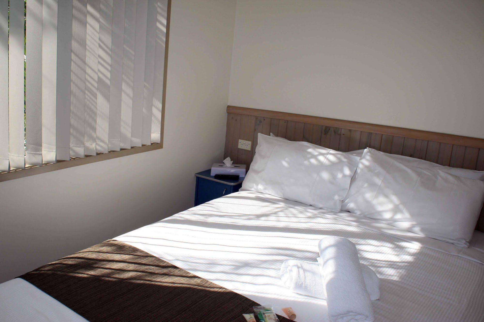 Shoal Bay Holiday Park