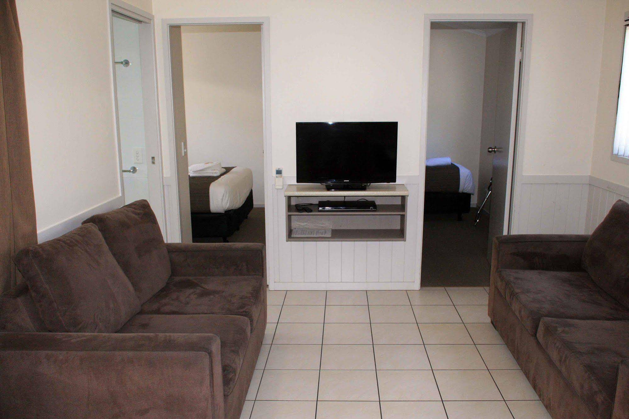 Shoal Bay Holiday Park