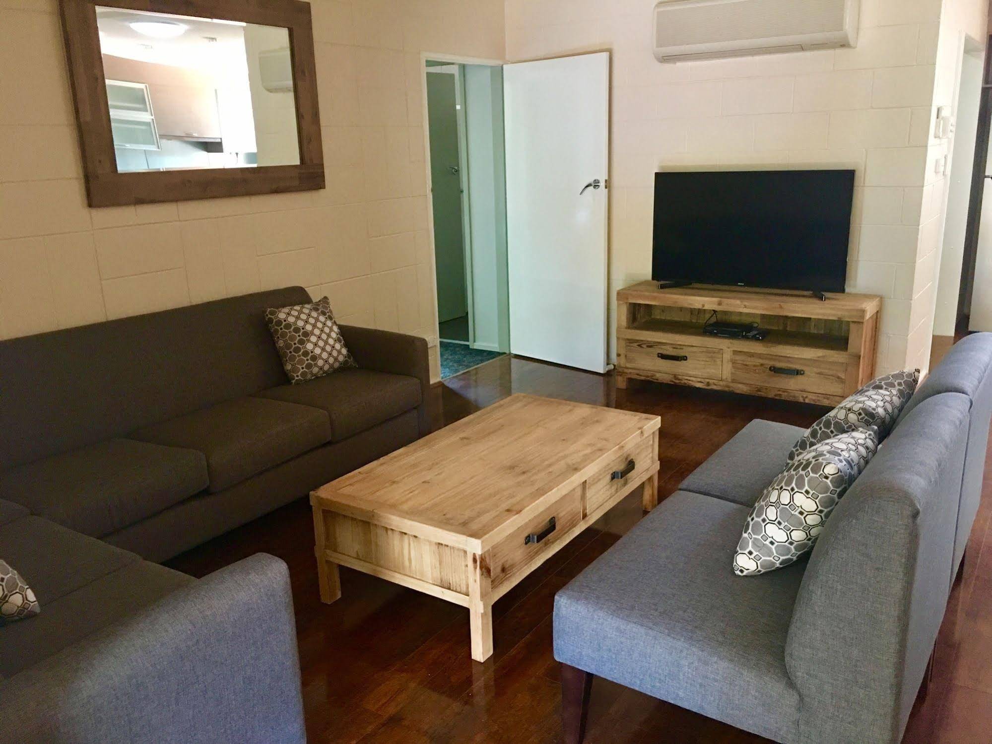 Shoal Bay Holiday Park