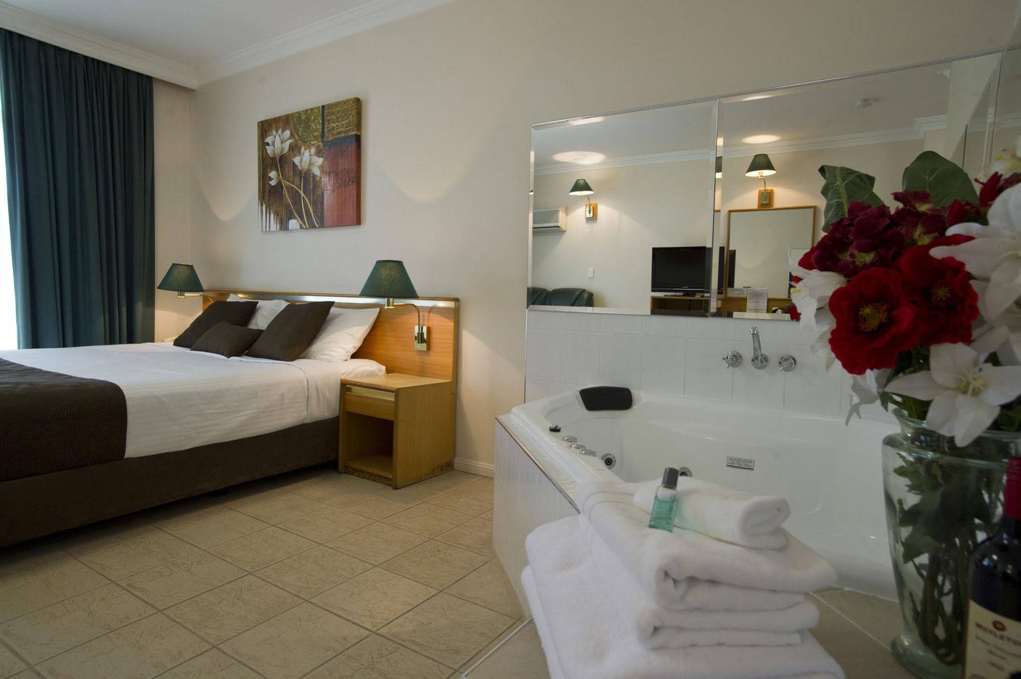 Mid City Motor Inn Singleton