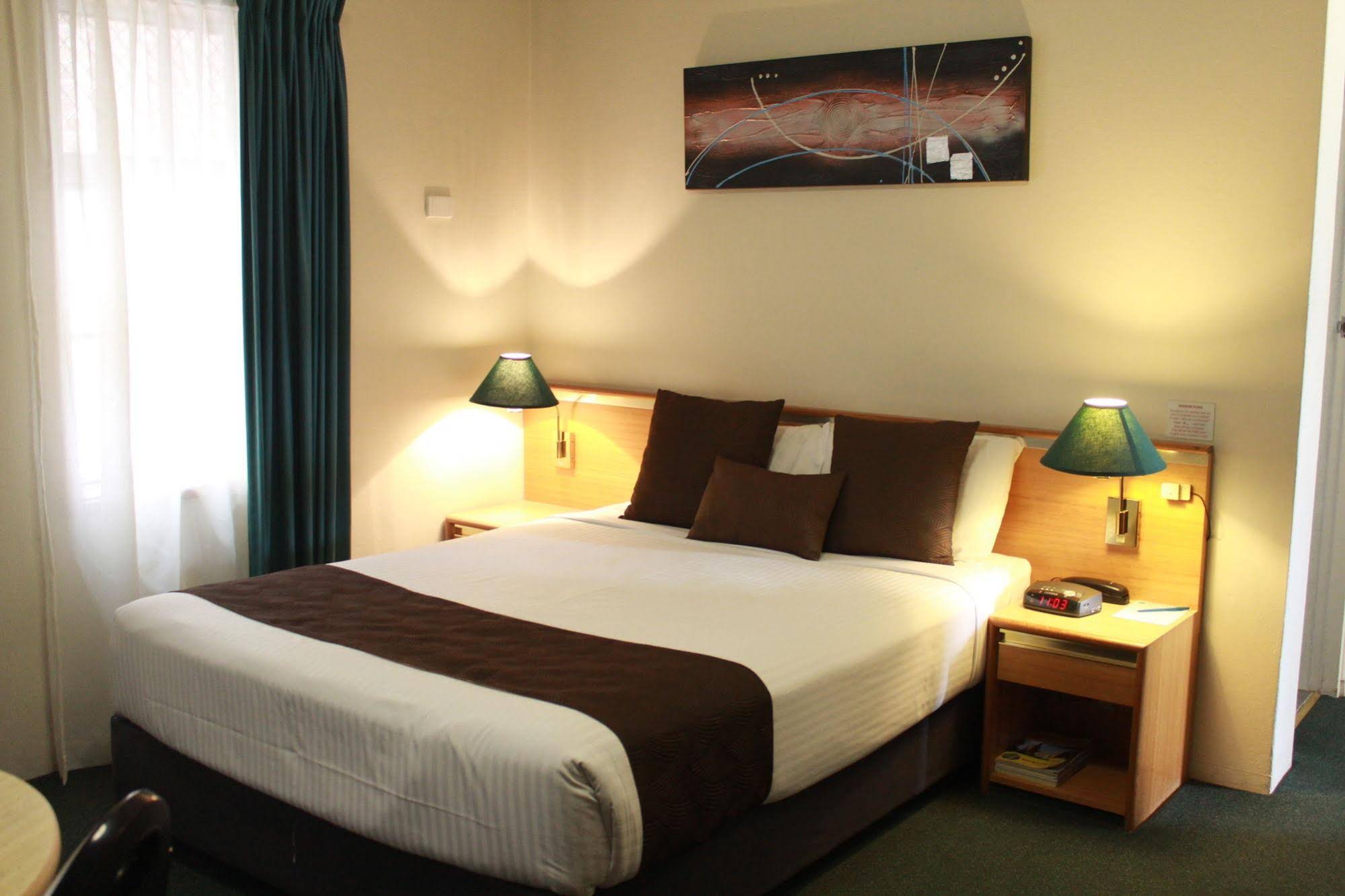 Mid City Motor Inn Singleton