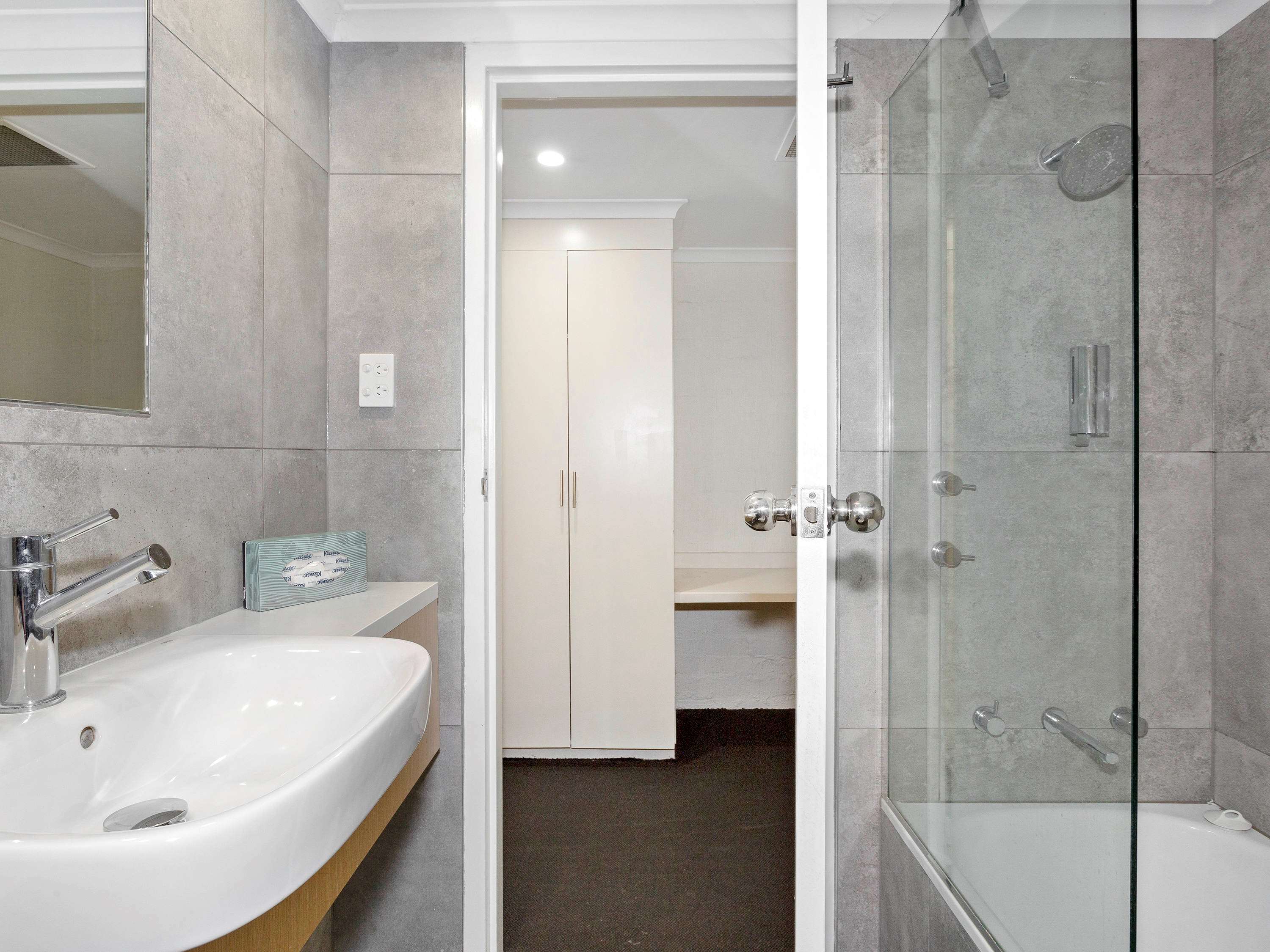 ibis Styles Canberra Eaglehawk Hotel