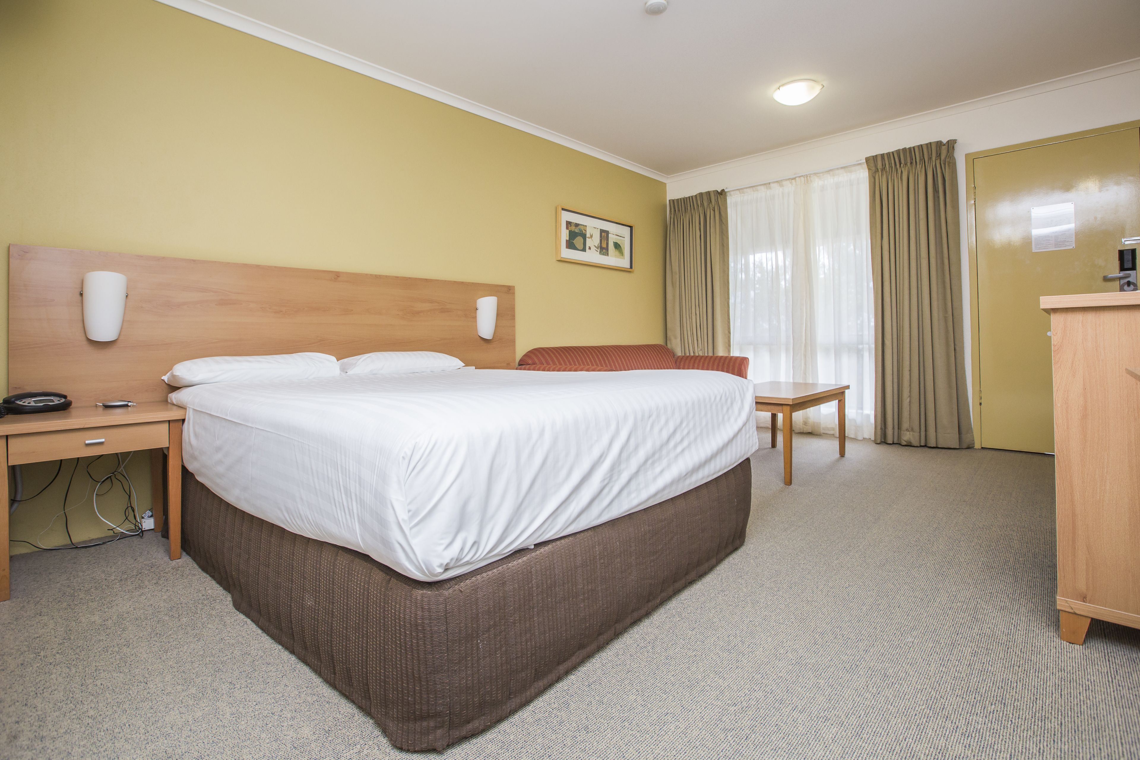 ibis Styles Canberra Eaglehawk Hotel