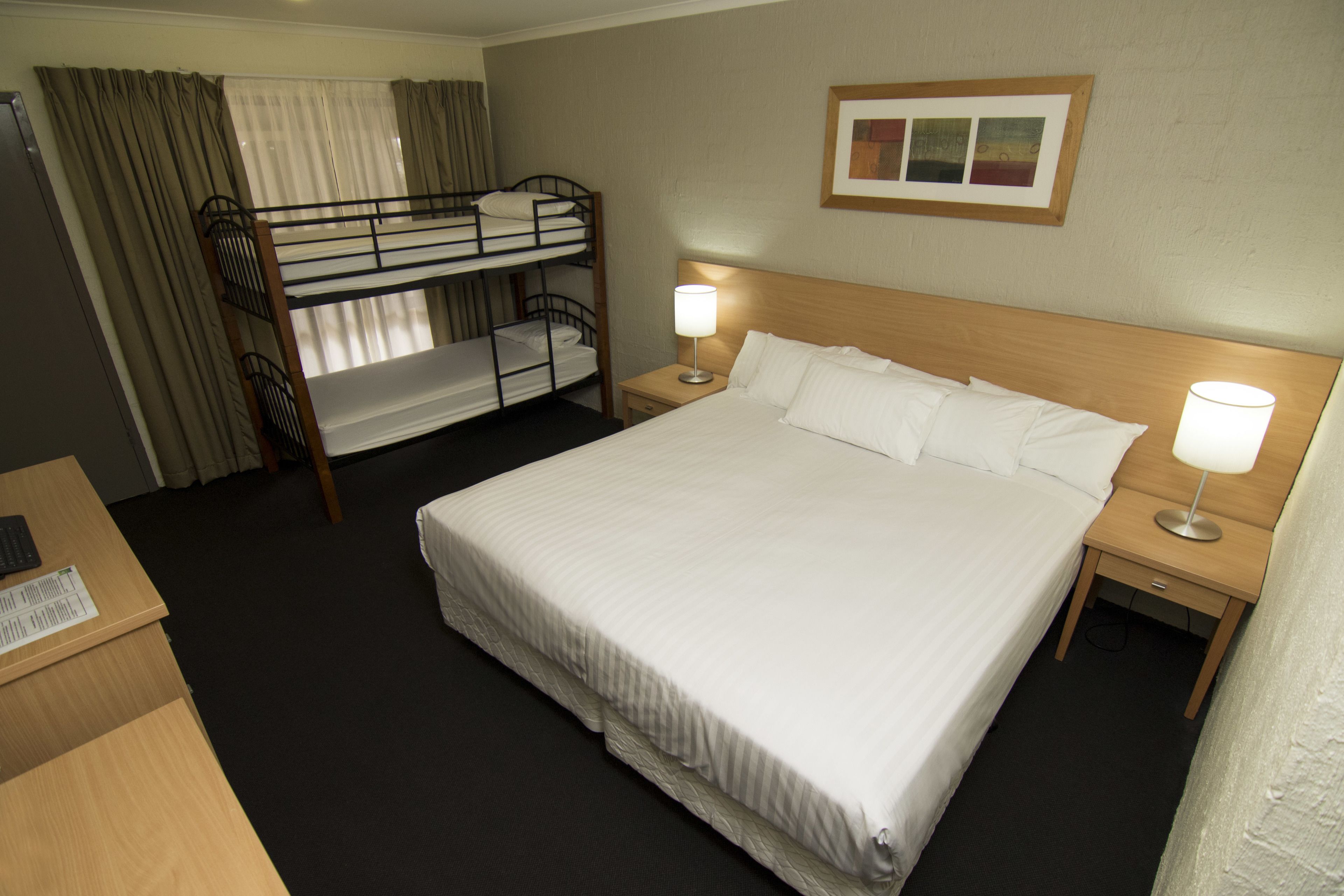 ibis Styles Canberra Eaglehawk Hotel