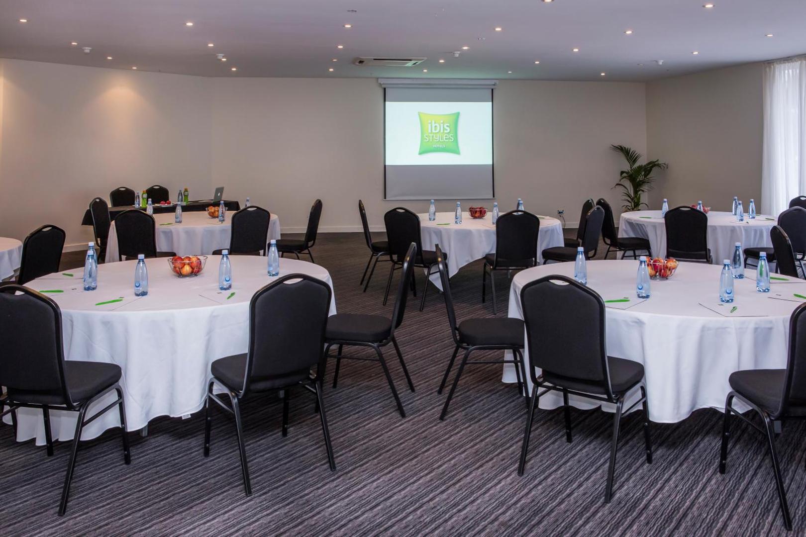 ibis Styles Canberra Eaglehawk Hotel