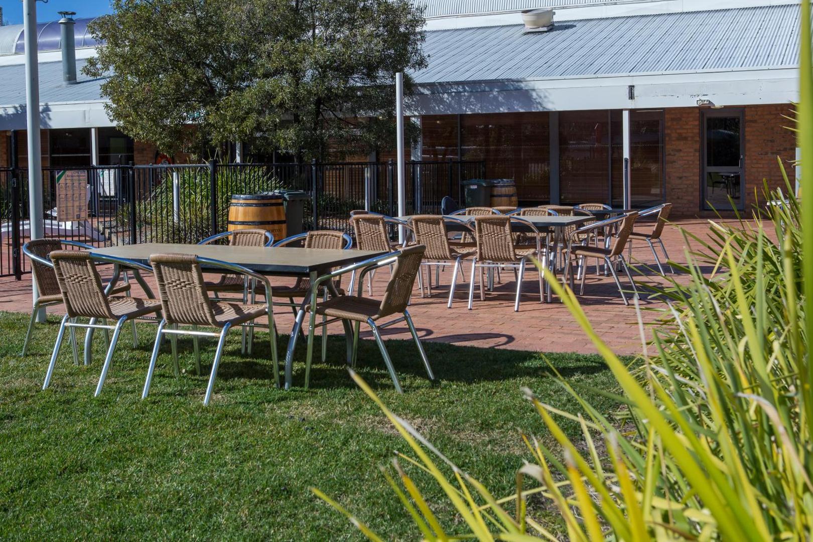 ibis Styles Canberra Eaglehawk Hotel
