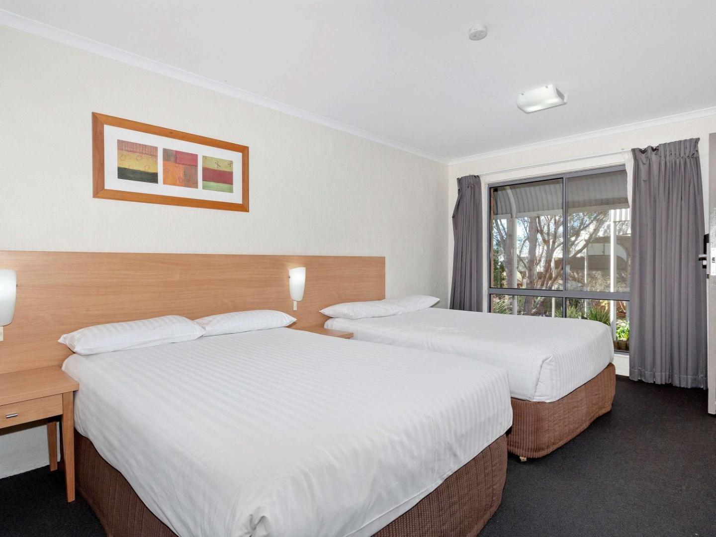 ibis Styles Canberra Eaglehawk Hotel
