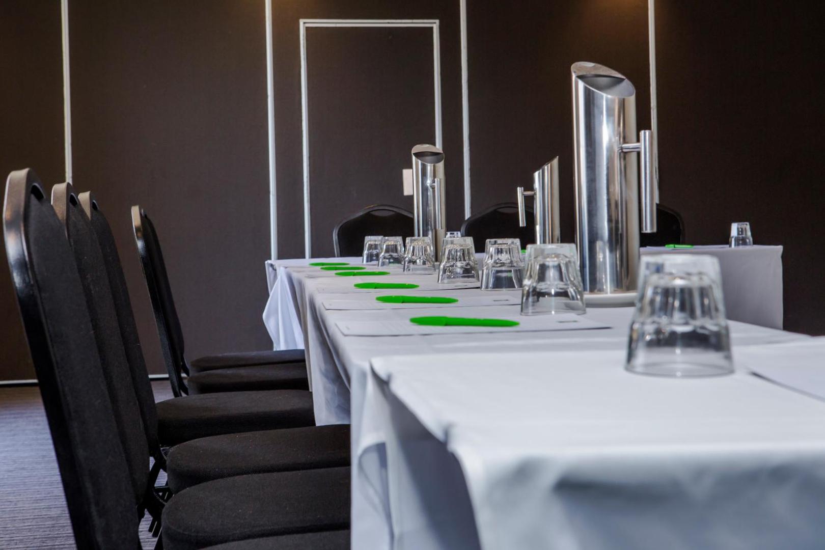 ibis Styles Canberra Eaglehawk Hotel