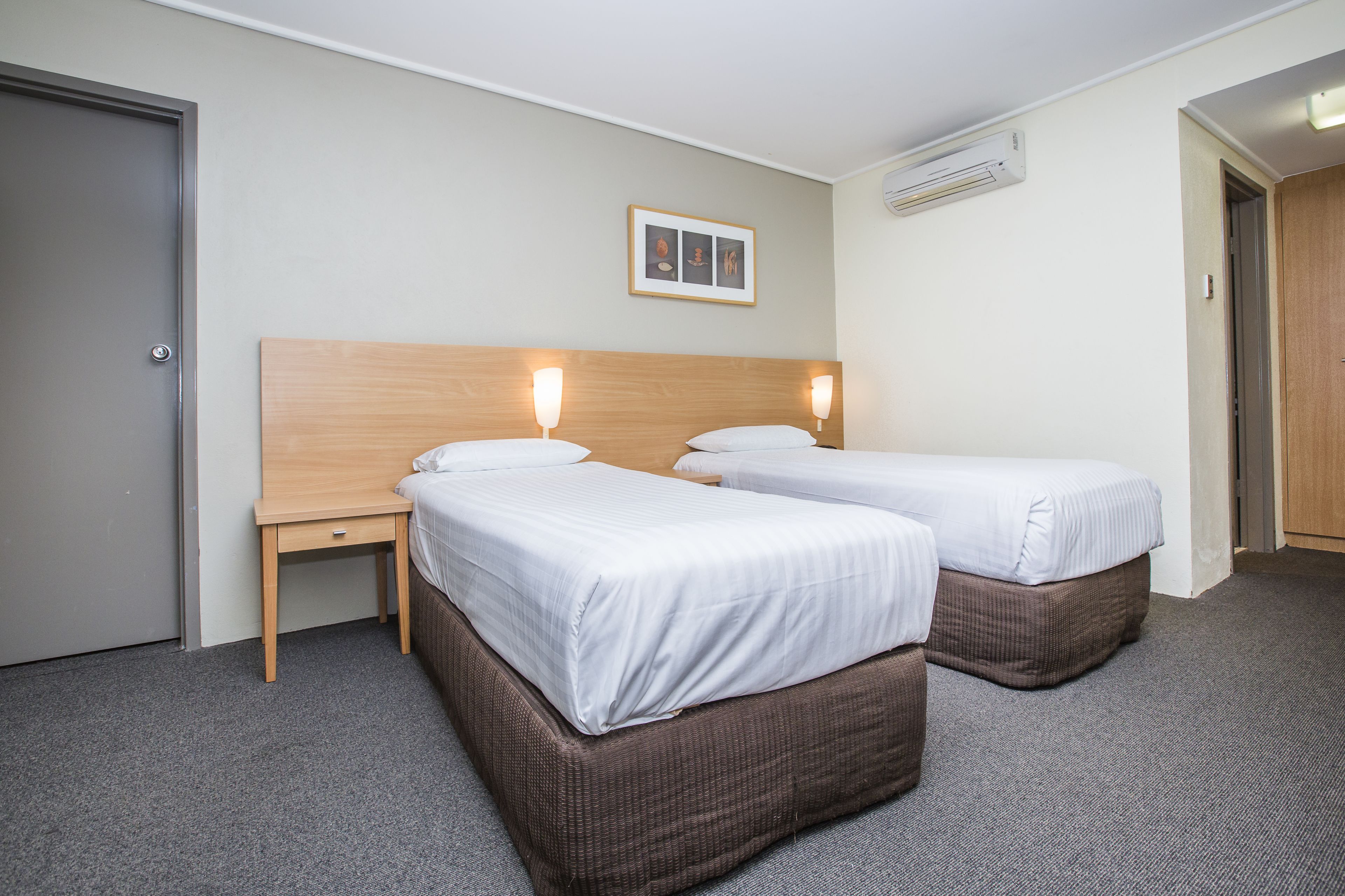 ibis Styles Canberra Eaglehawk Hotel