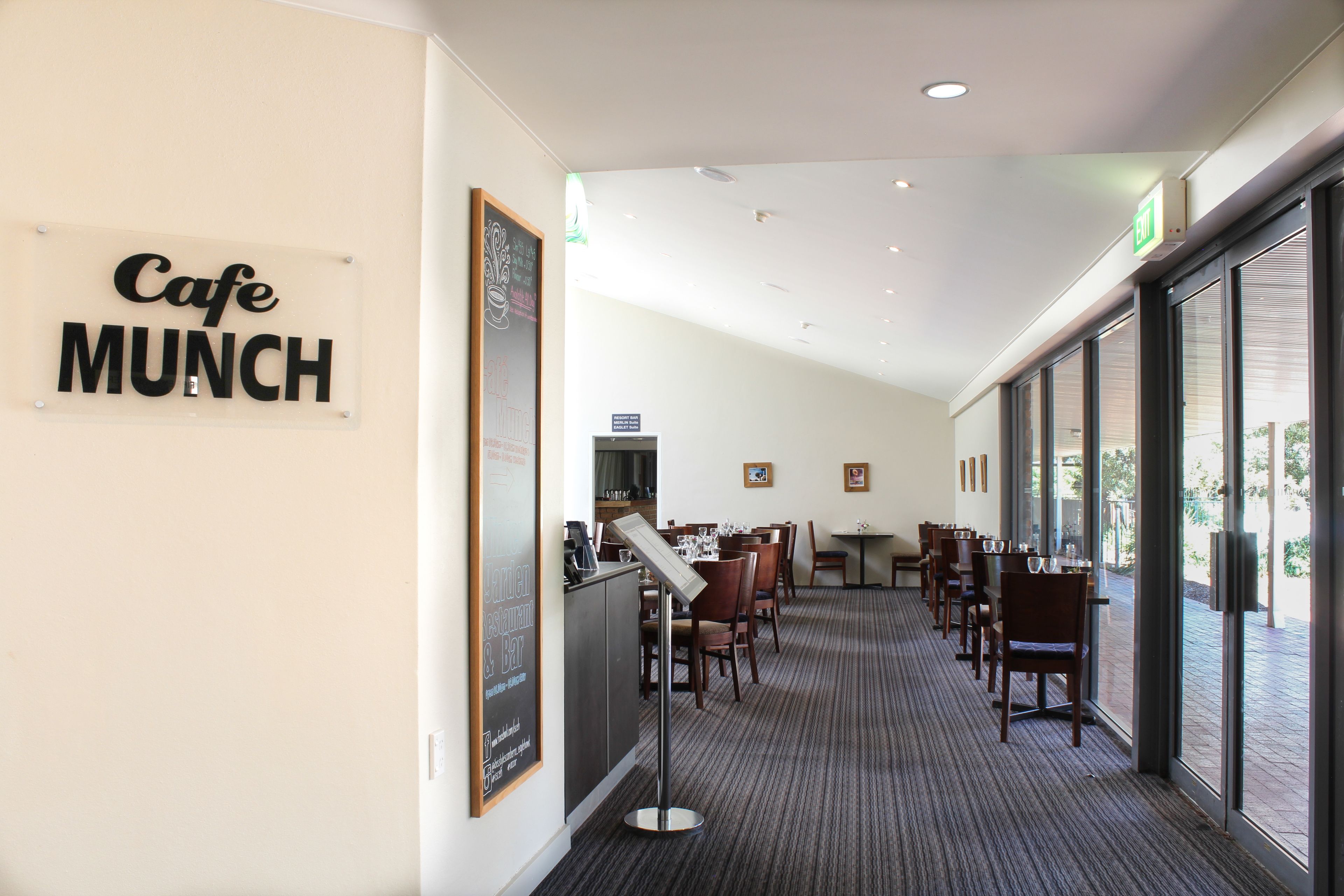 ibis Styles Canberra Eaglehawk Hotel