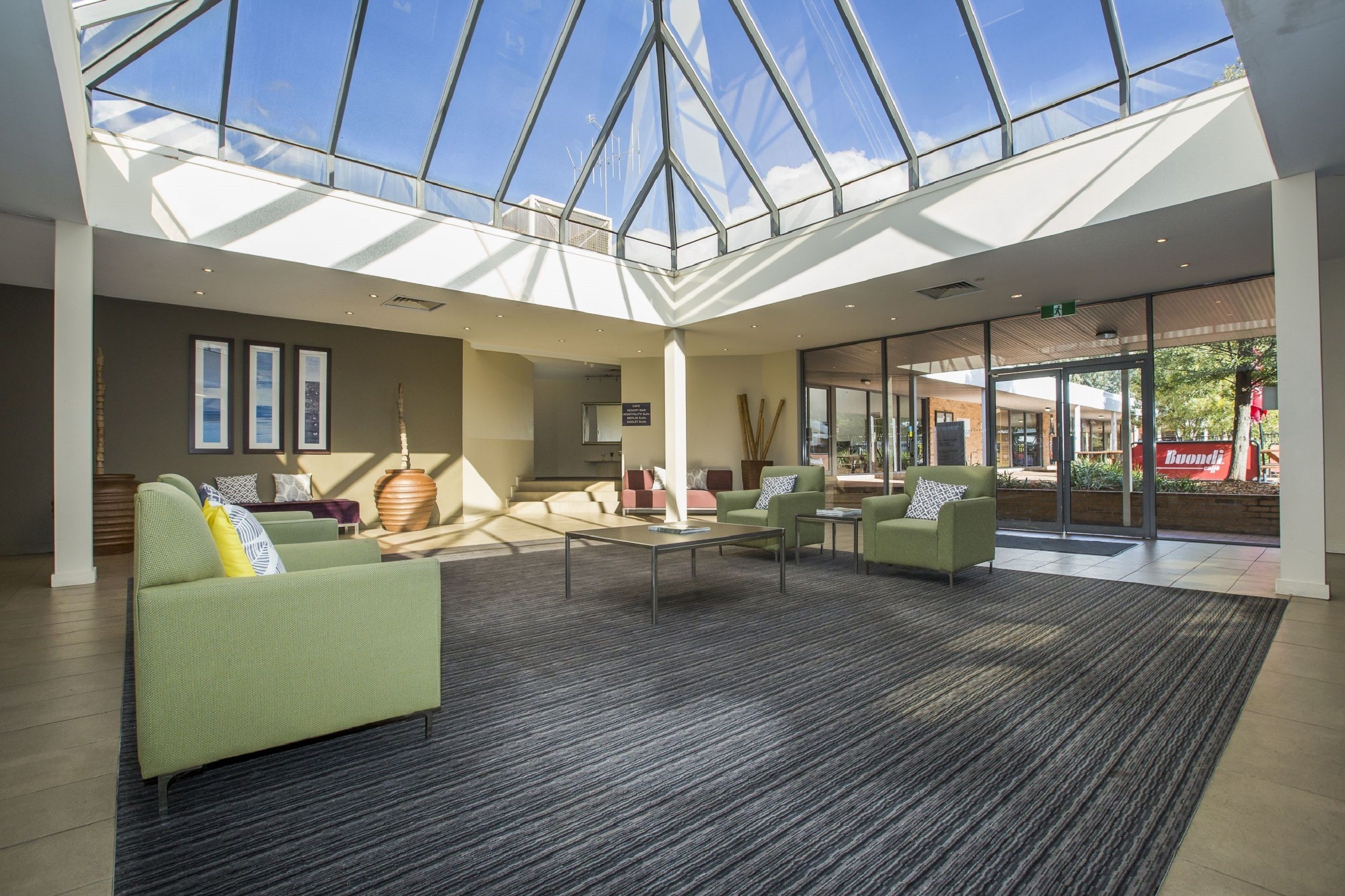 ibis Styles Canberra Eaglehawk Hotel
