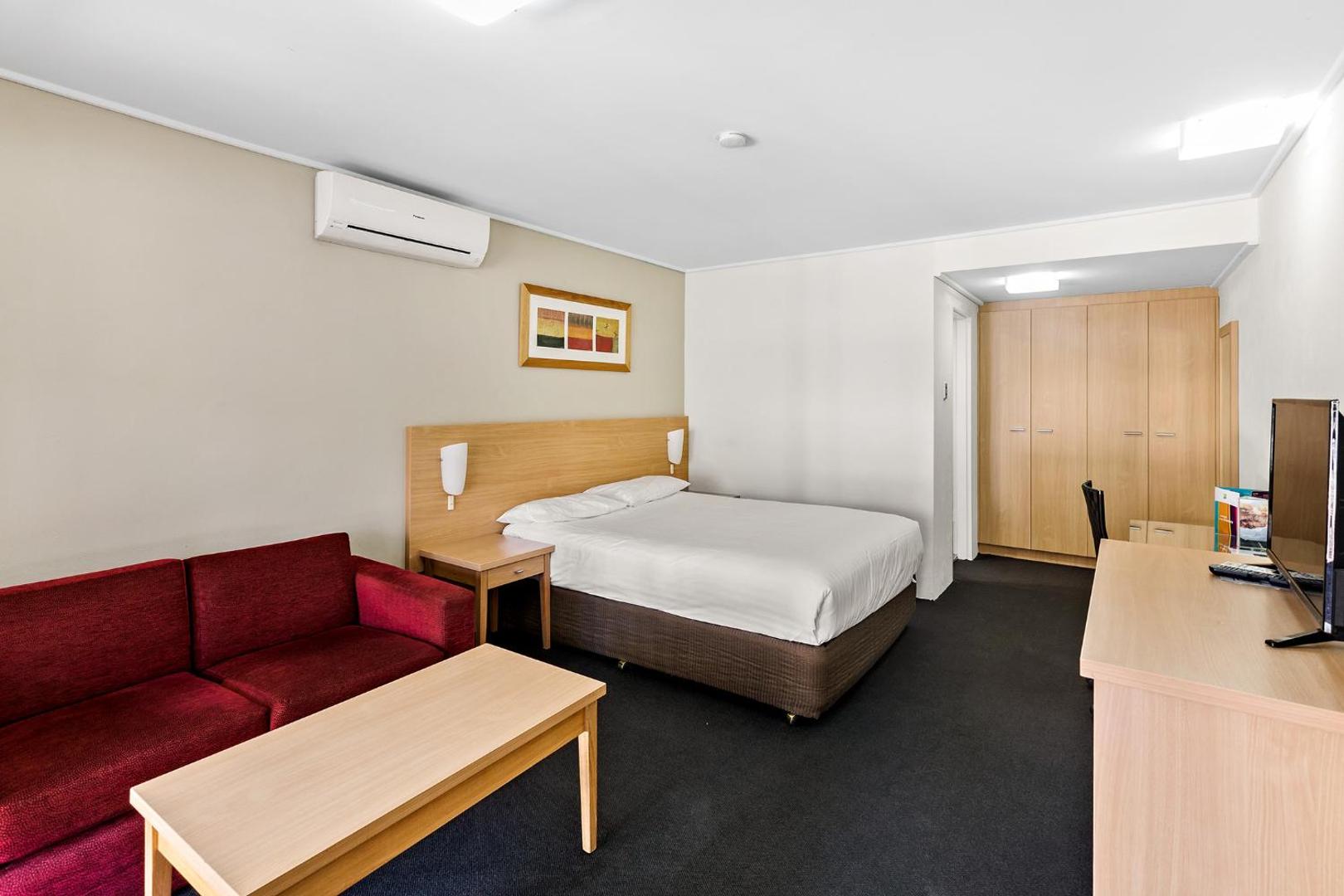 ibis Styles Canberra Eaglehawk Hotel