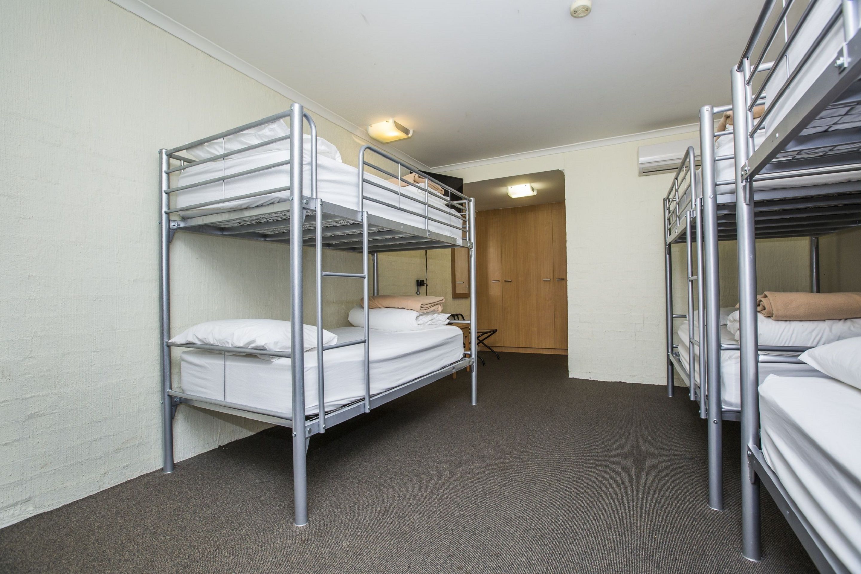 ibis Styles Canberra Eaglehawk Hotel