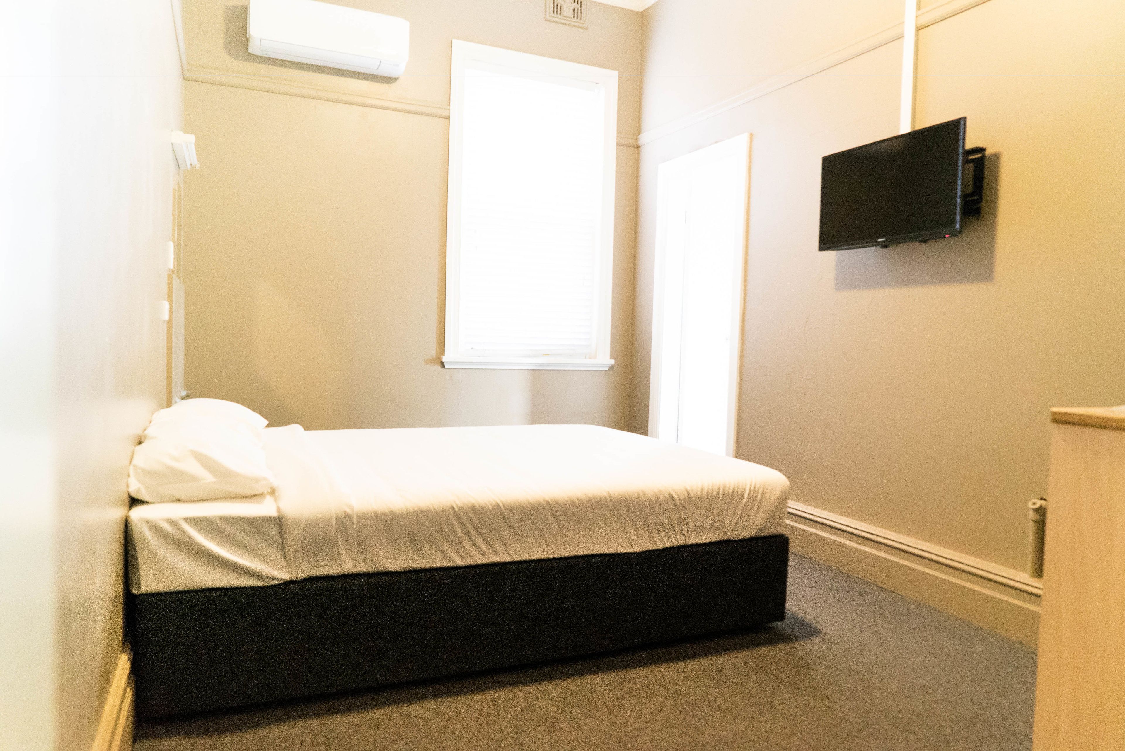 Swansea Hotel