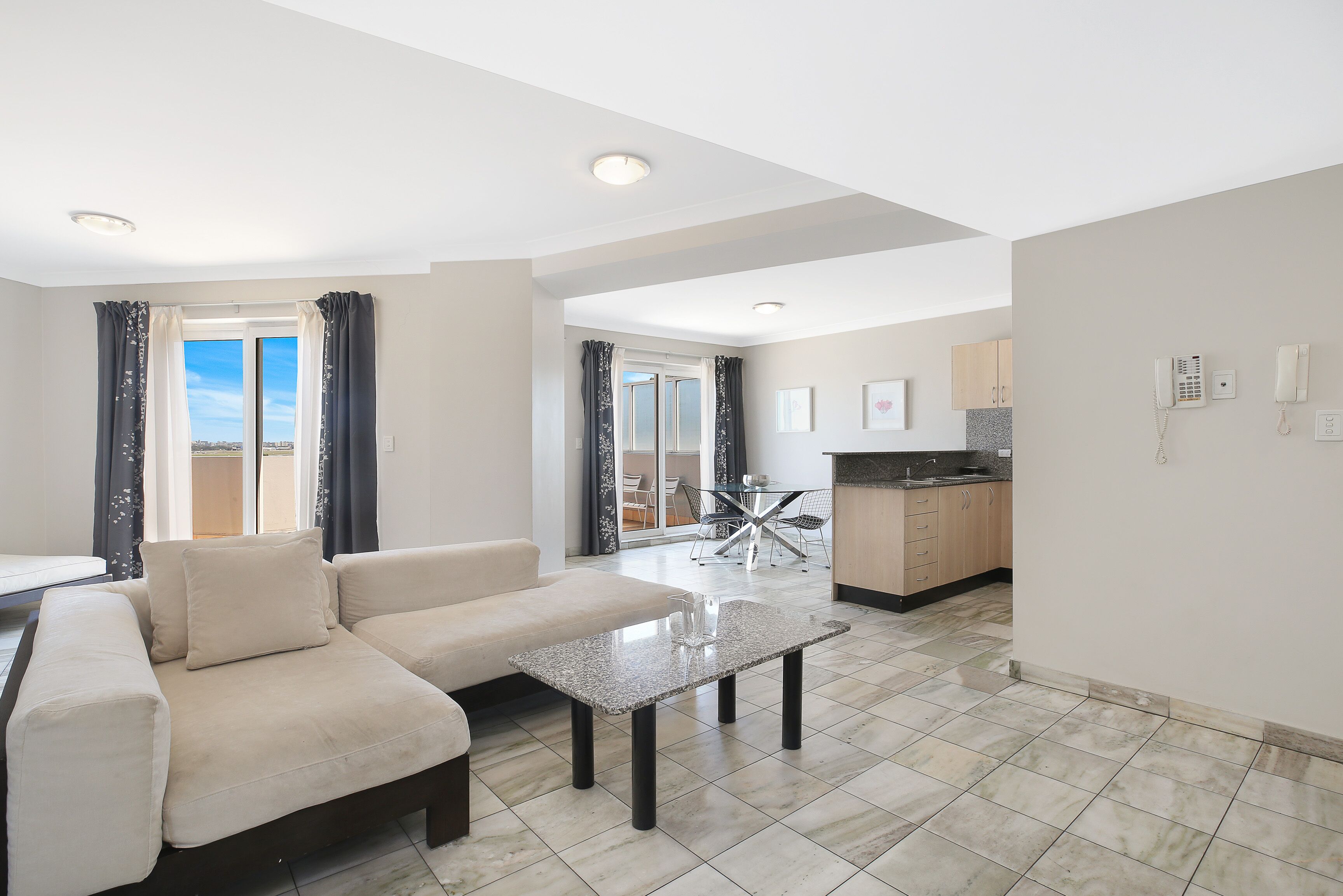 AEA Sydney Airport Serviced Apartments