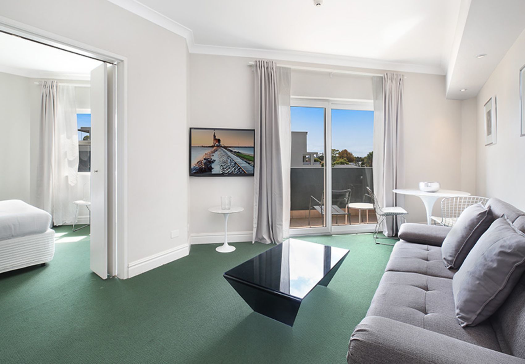 AEA Sydney Airport Serviced Apartments