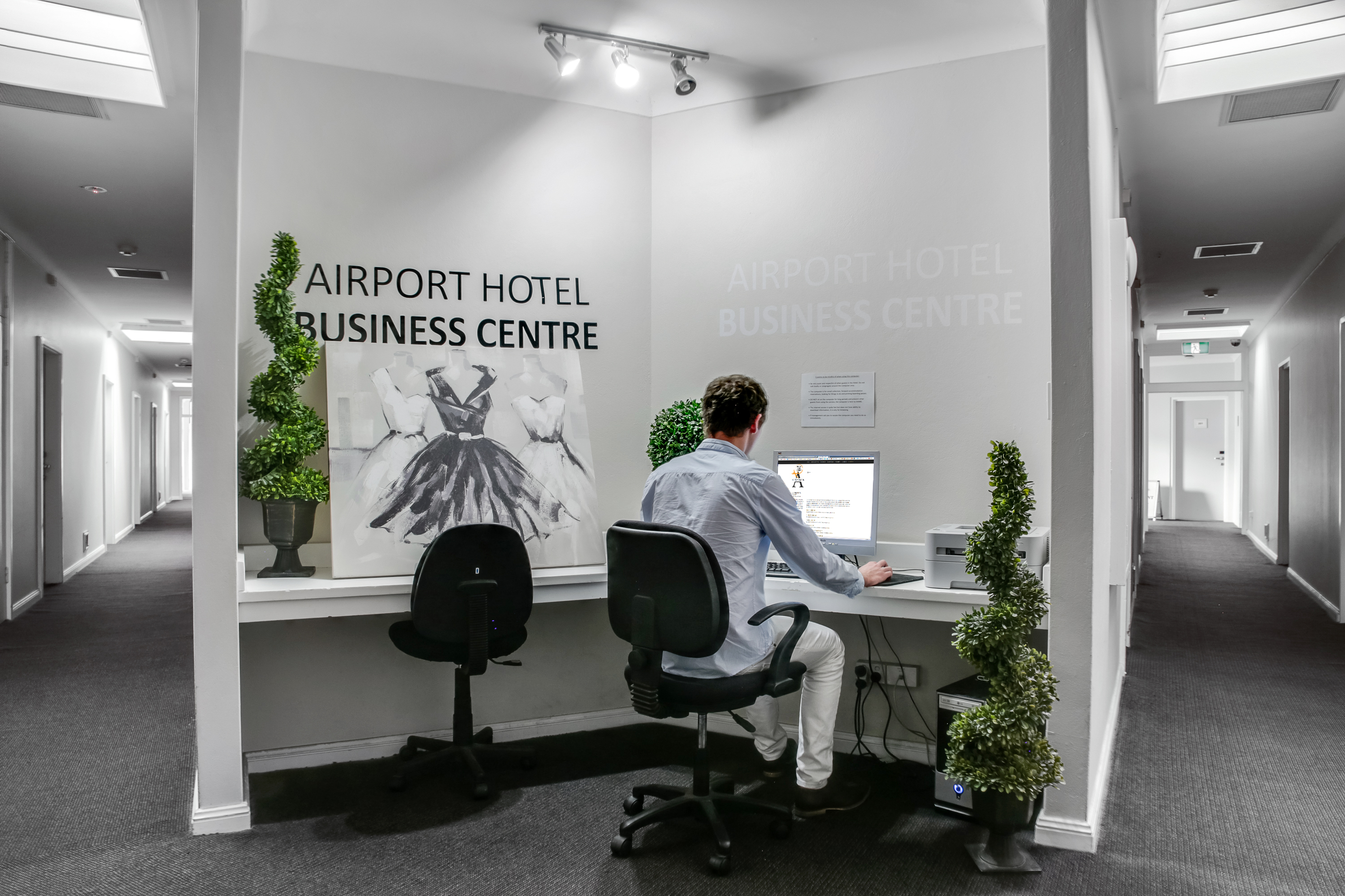 Airport Hotel