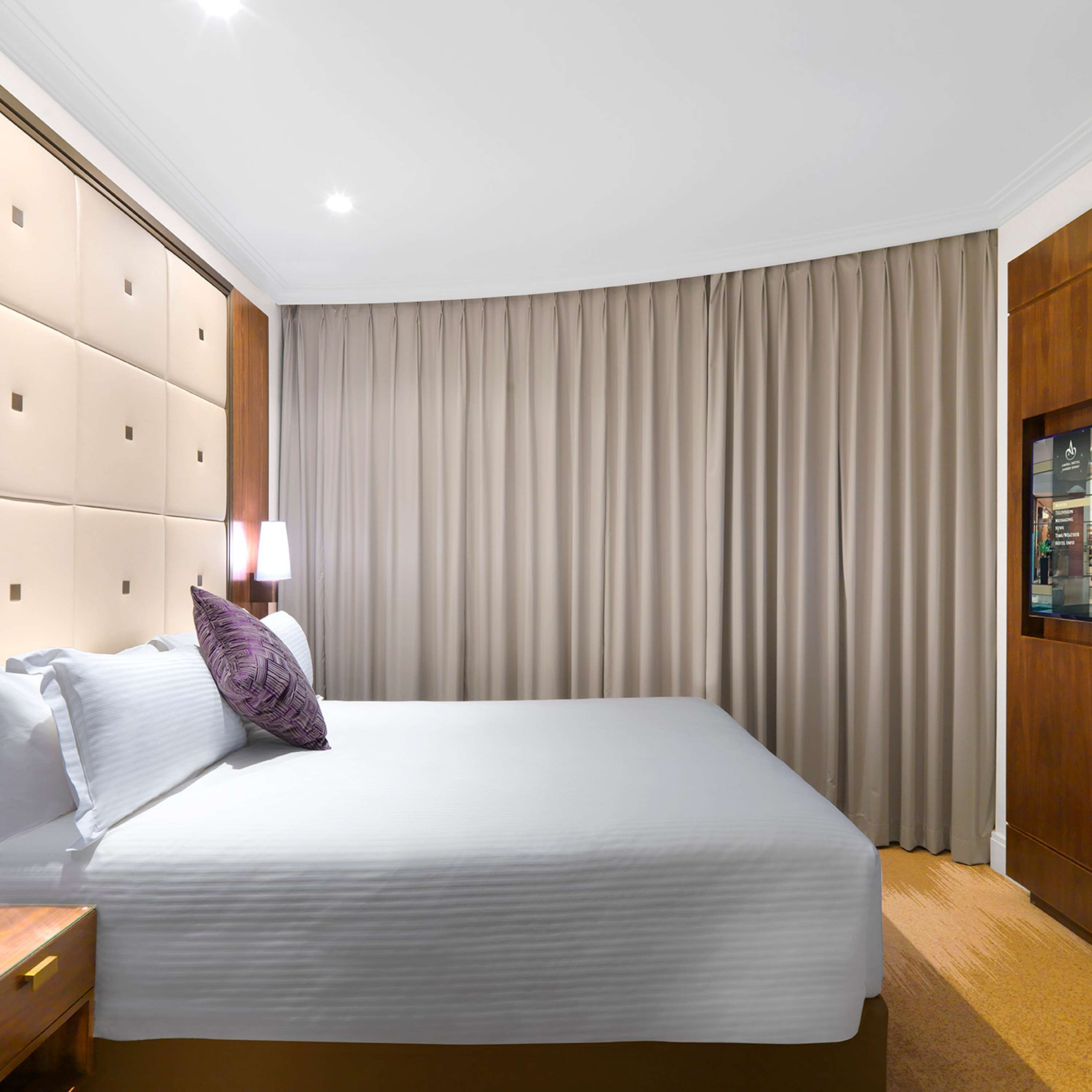Amora Hotel Jamison Sydney