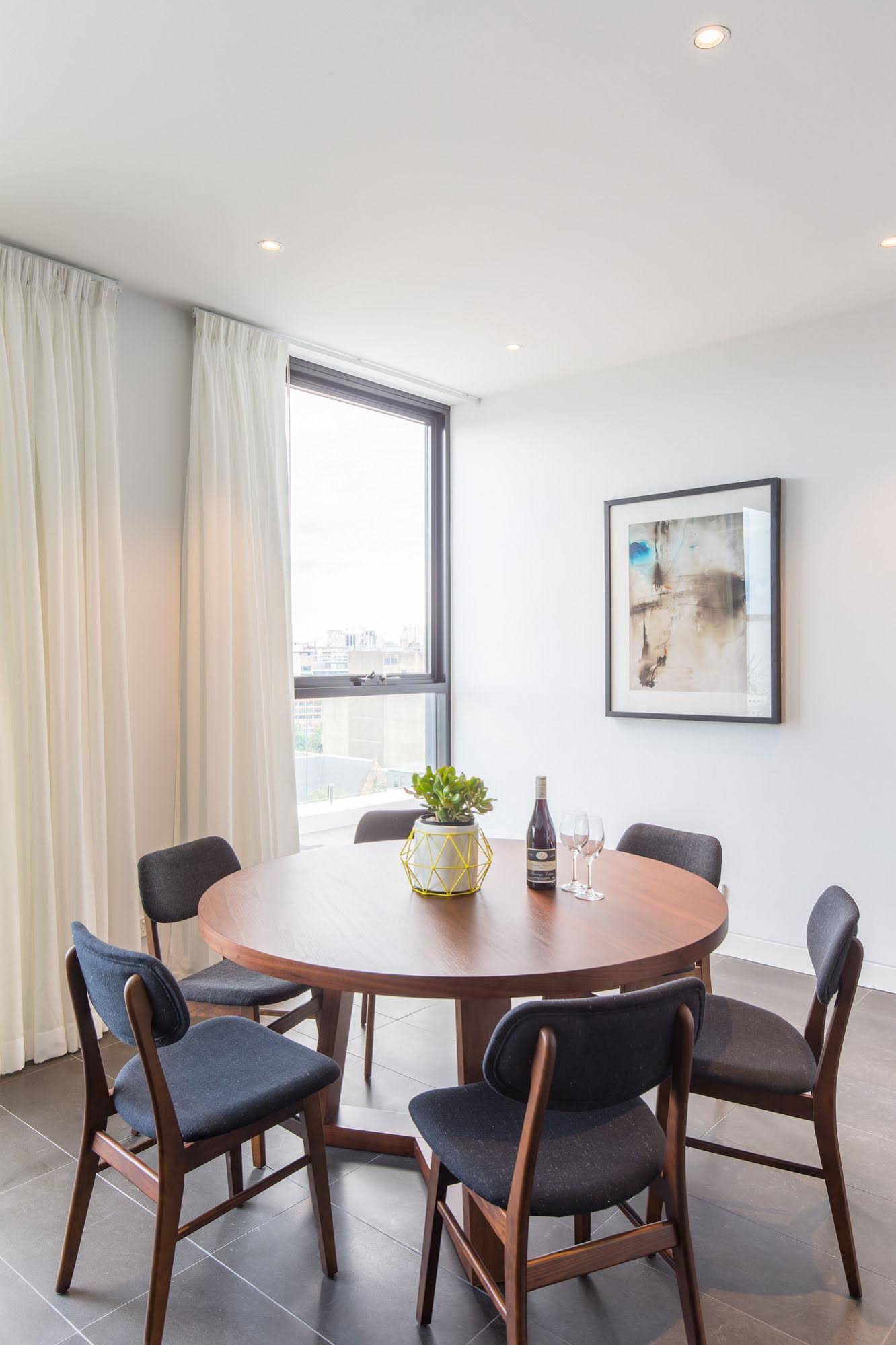 Apartment Hotel East Central