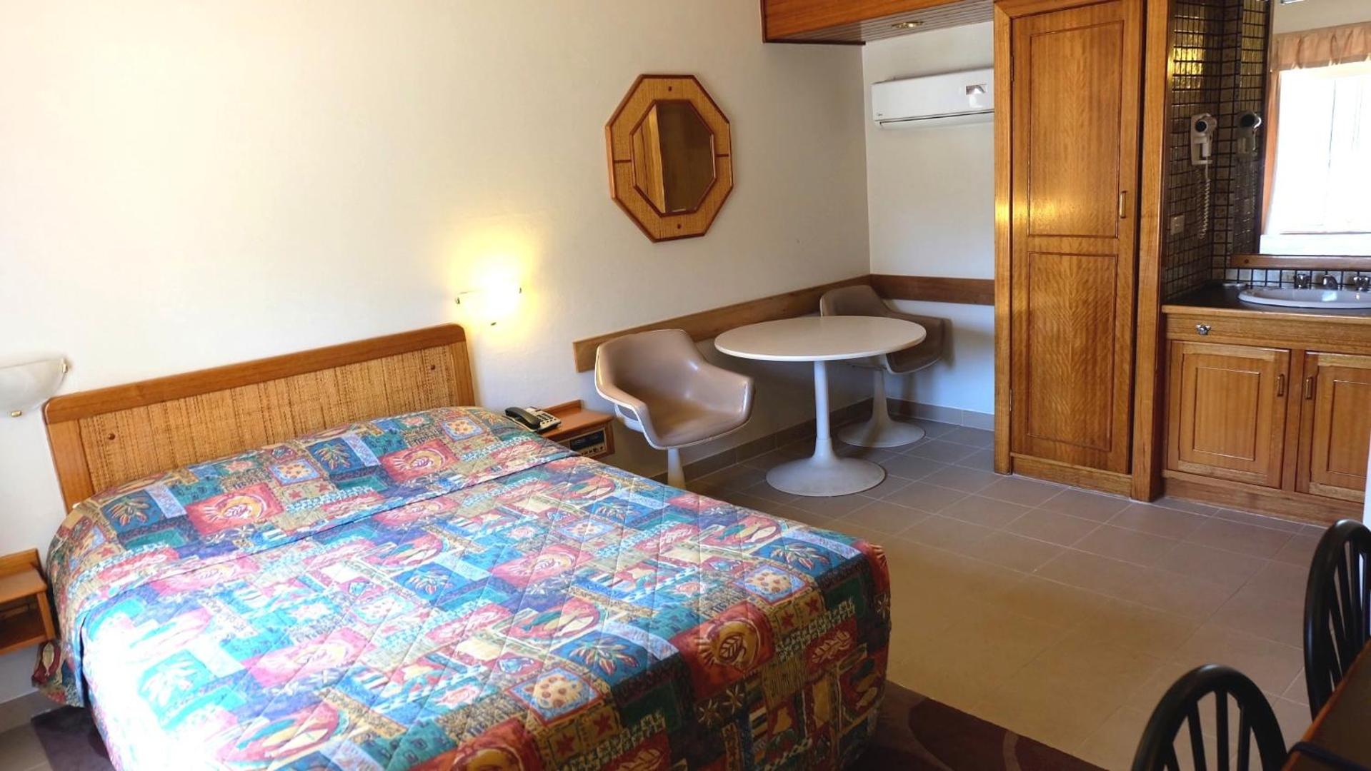 Ascot Motor Inn
