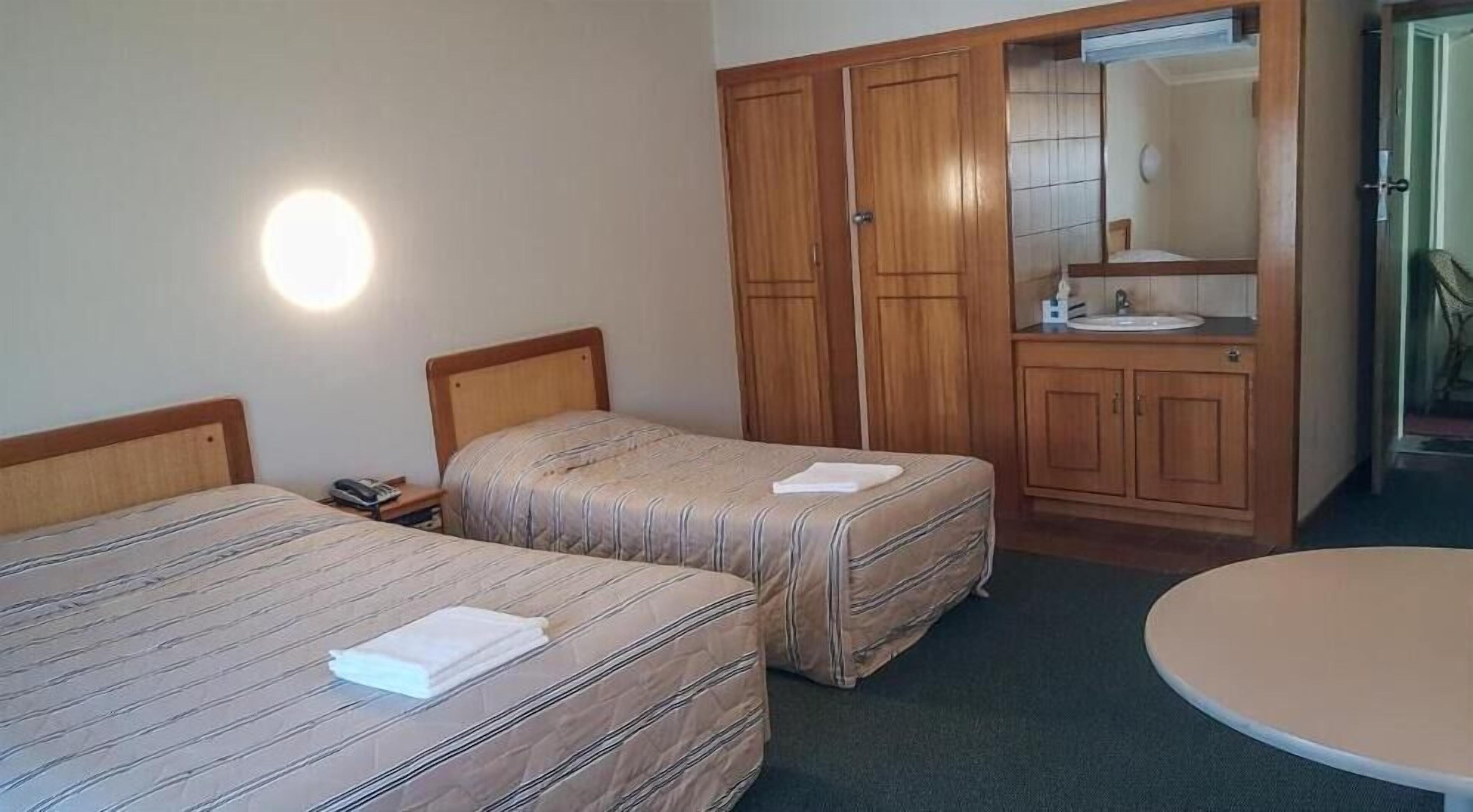 Ascot Motor Inn