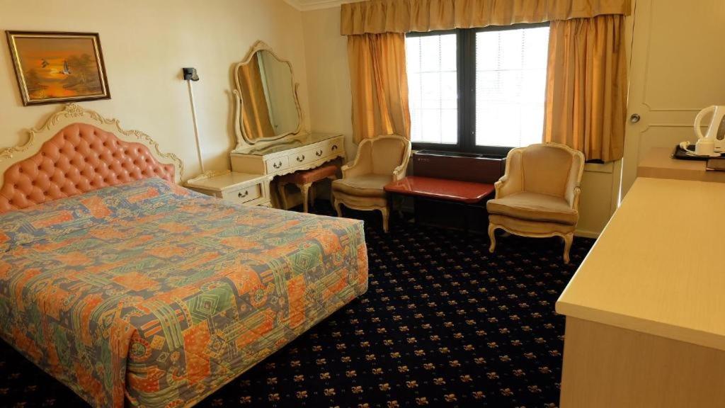 Ascot Motor Inn