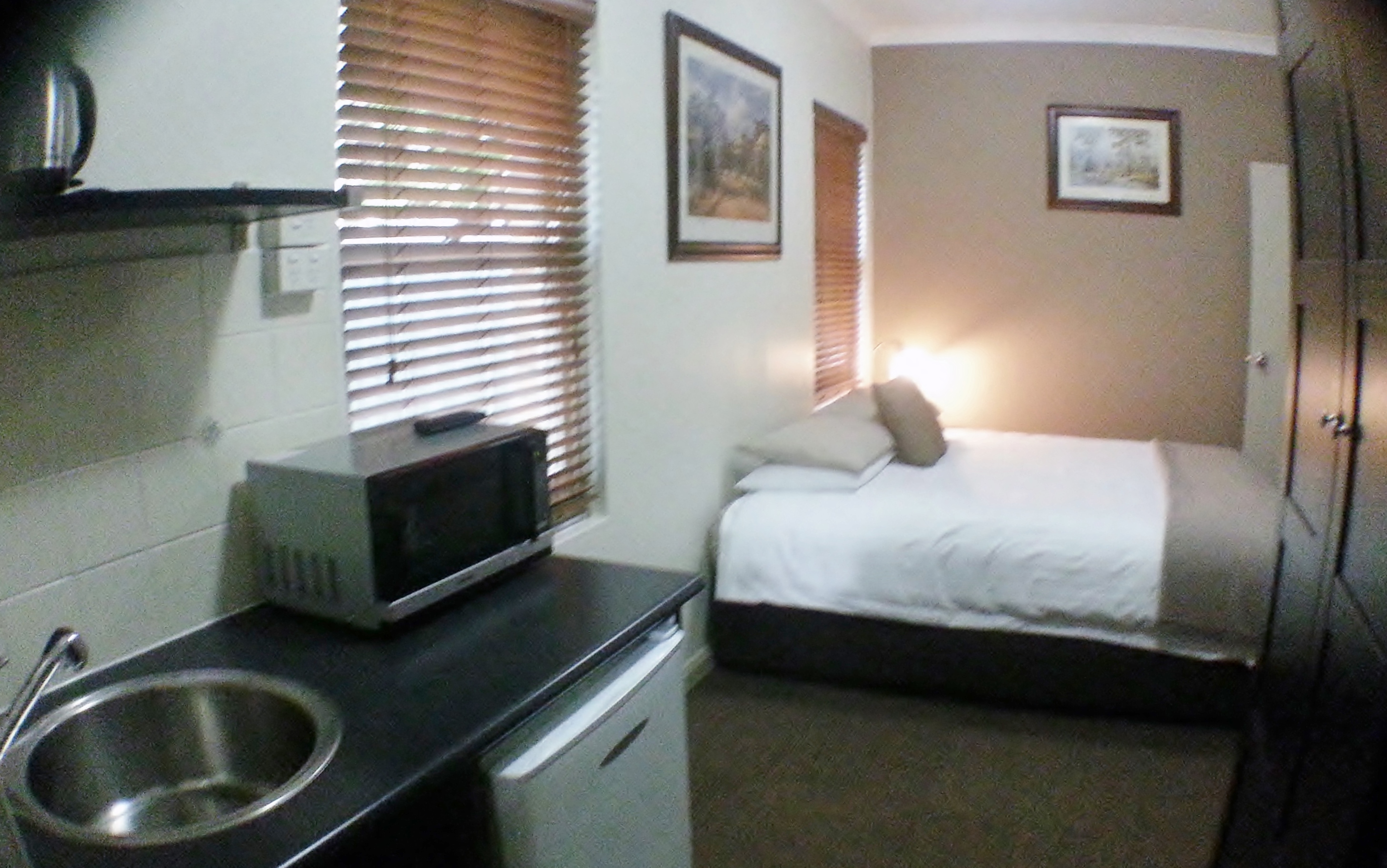 Ashfield Manor Bed & Breakfast