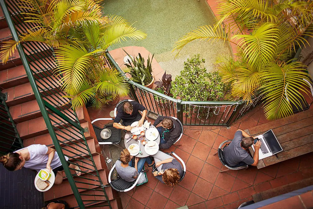 Summer House Backpackers Newtown