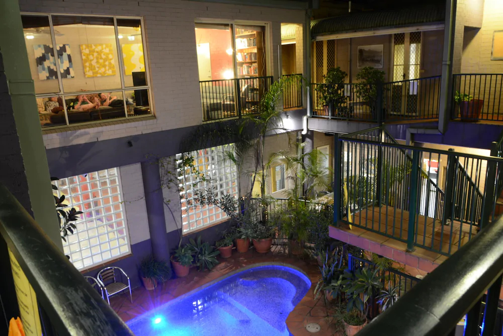 Summer House Backpackers Newtown