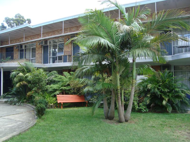 Blakehurst Motor Inn