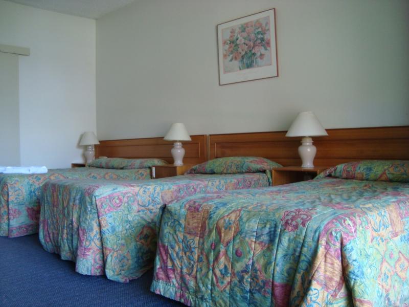 Blakehurst Motor Inn
