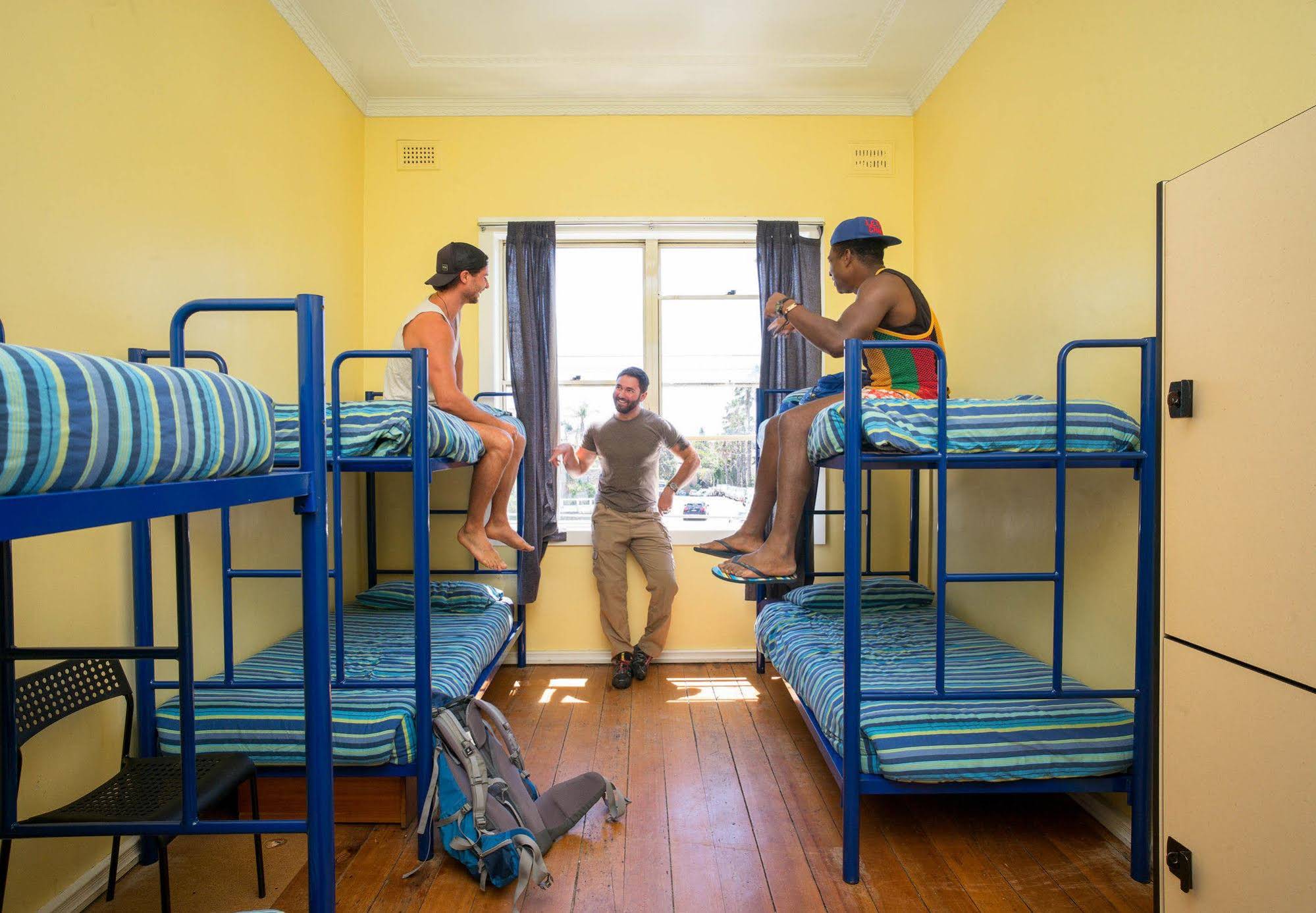 Bondi Beachouse YHA Hostel