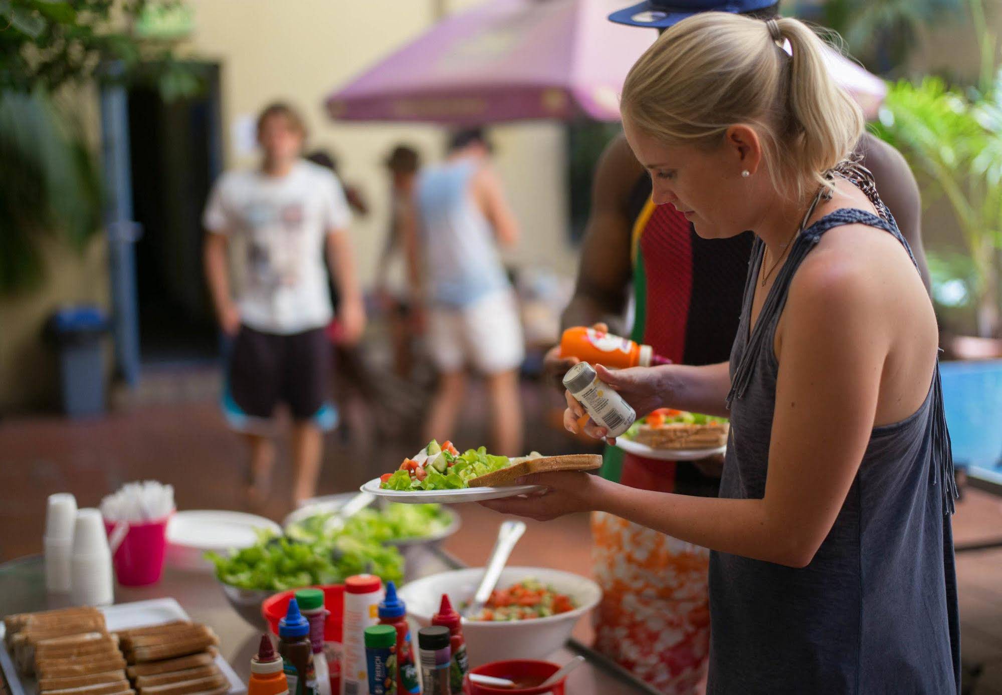 Bondi Beachouse YHA Hostel