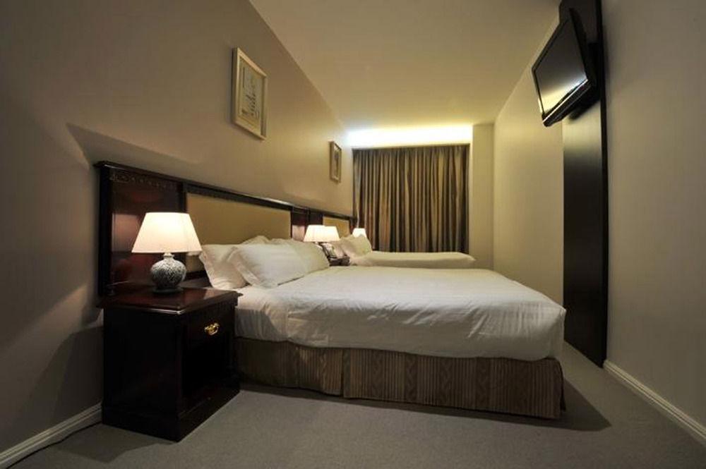 The Clarence Hotel Sydney