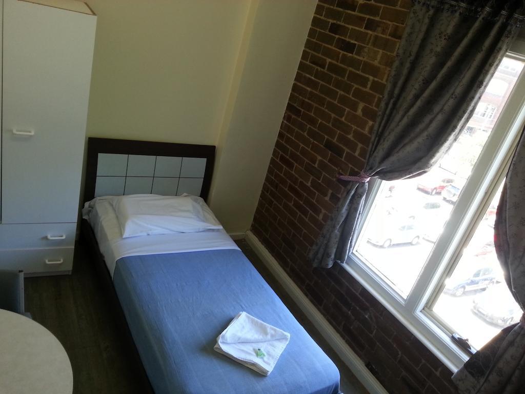 Central Private Hotel