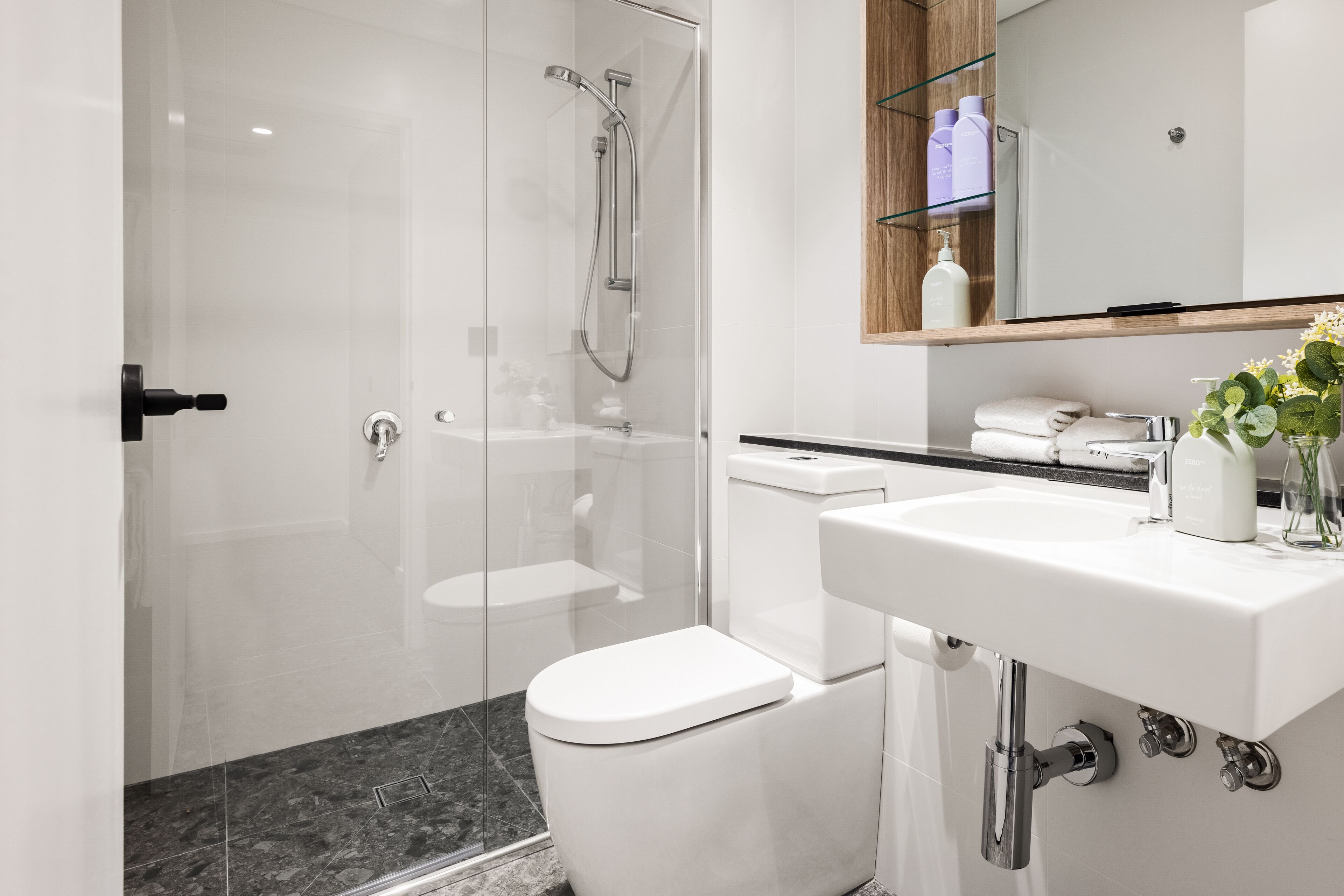 Cinema Suites Apartments by Urban Rest