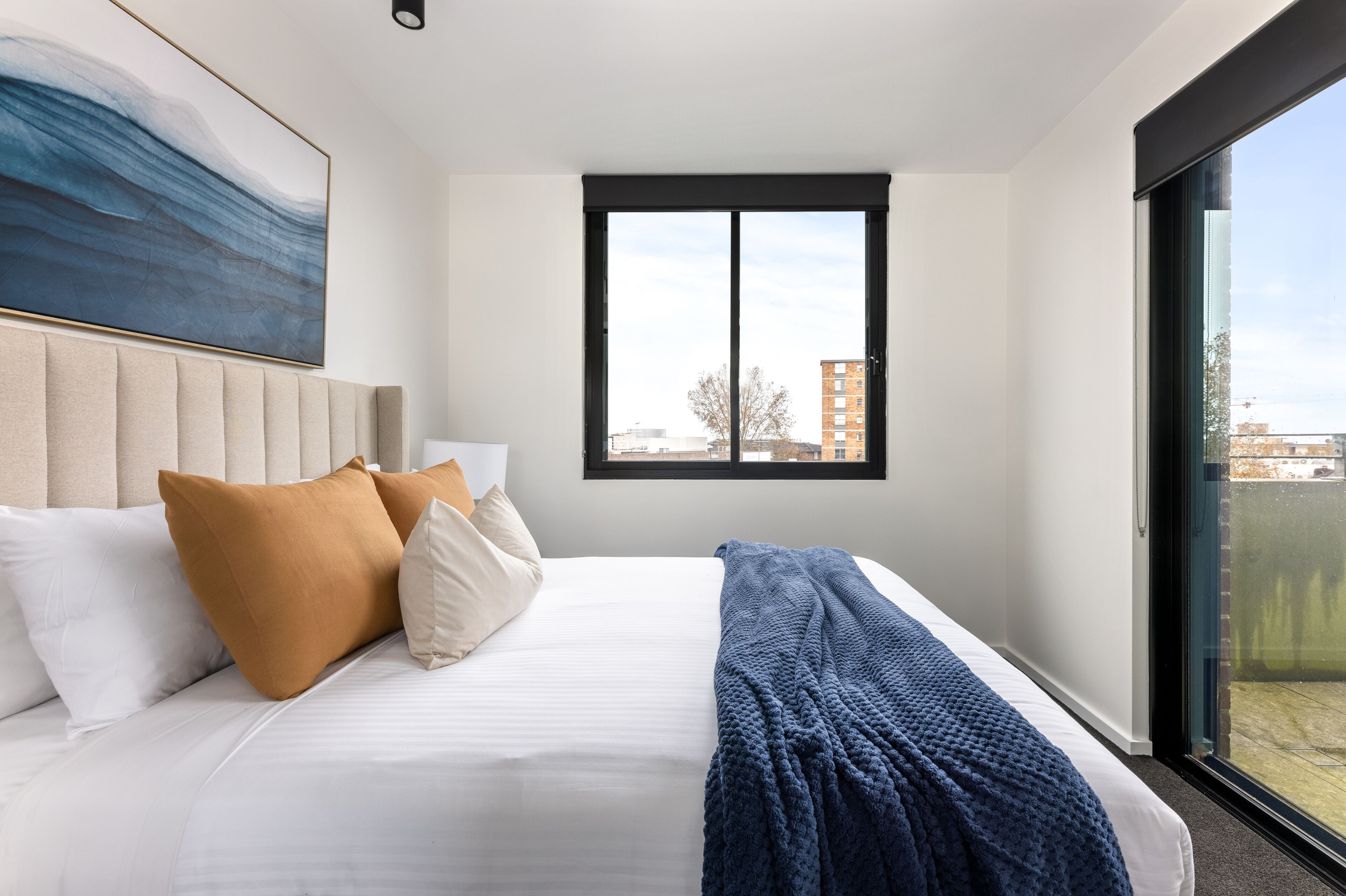 Cinema Suites Apartments by Urban Rest