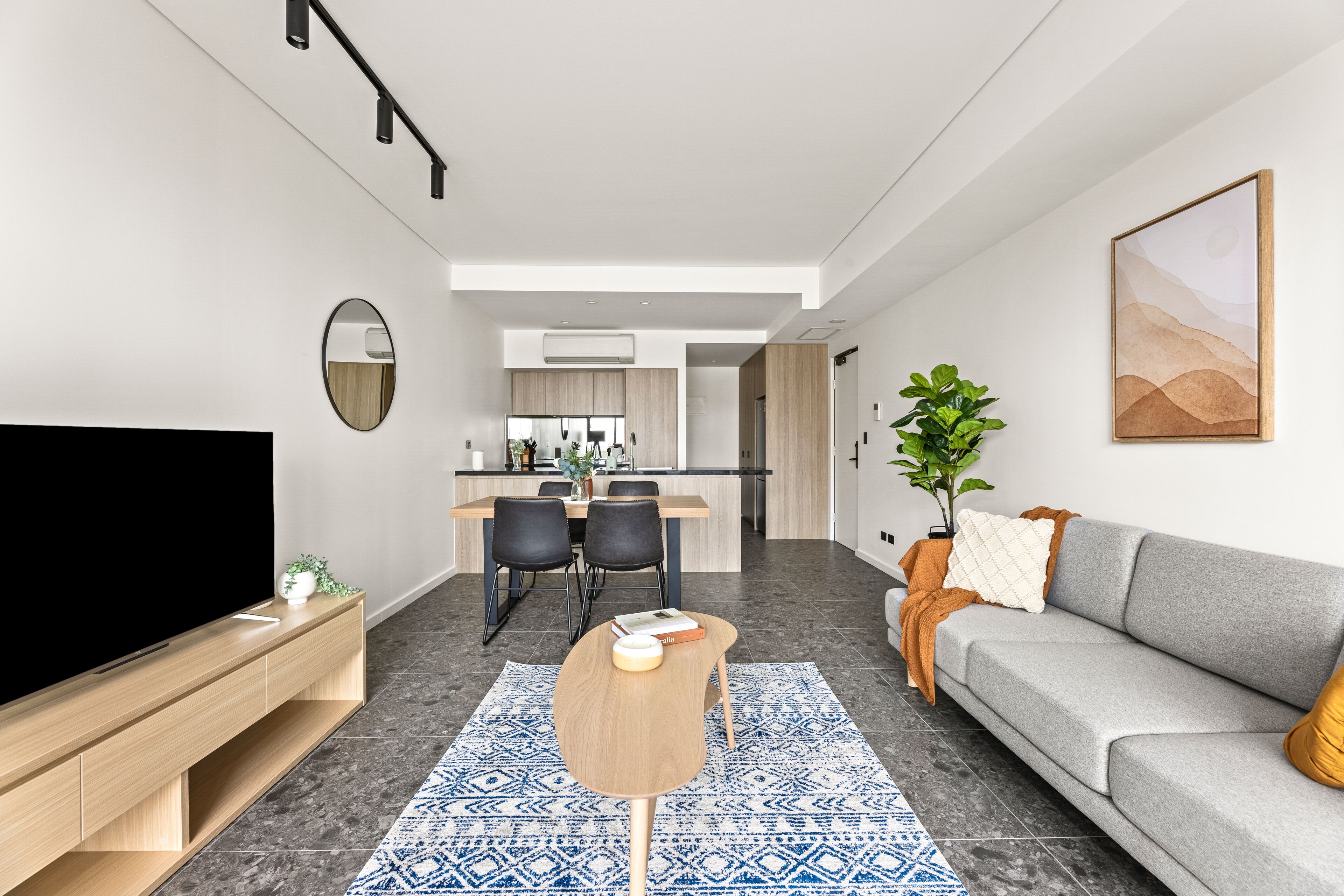 Cinema Suites Apartments by Urban Rest