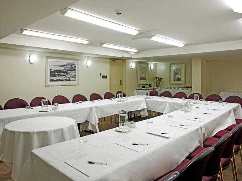 Coogee Sands Hotel & Apartments