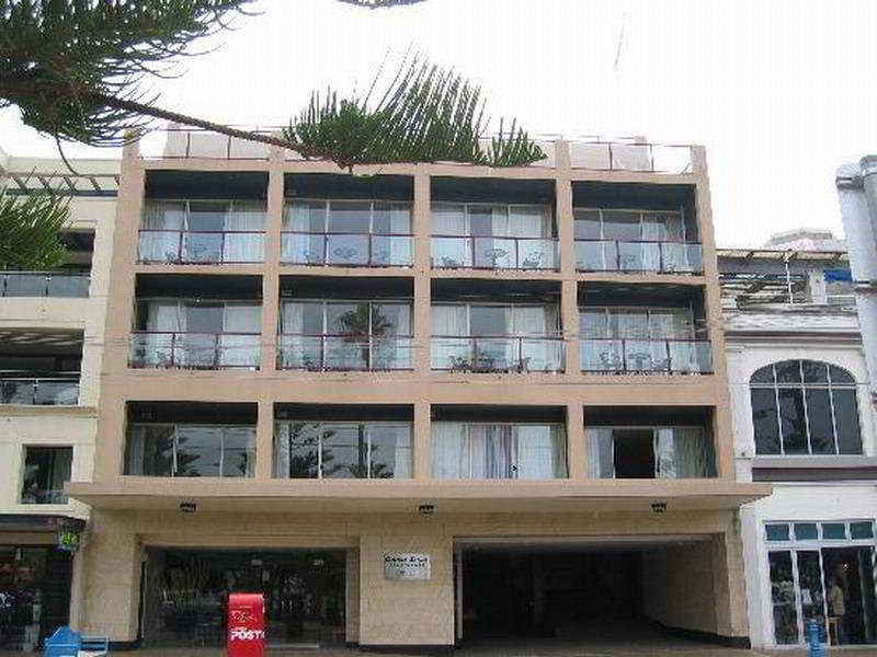 Coogee Sands Hotel & Apartments