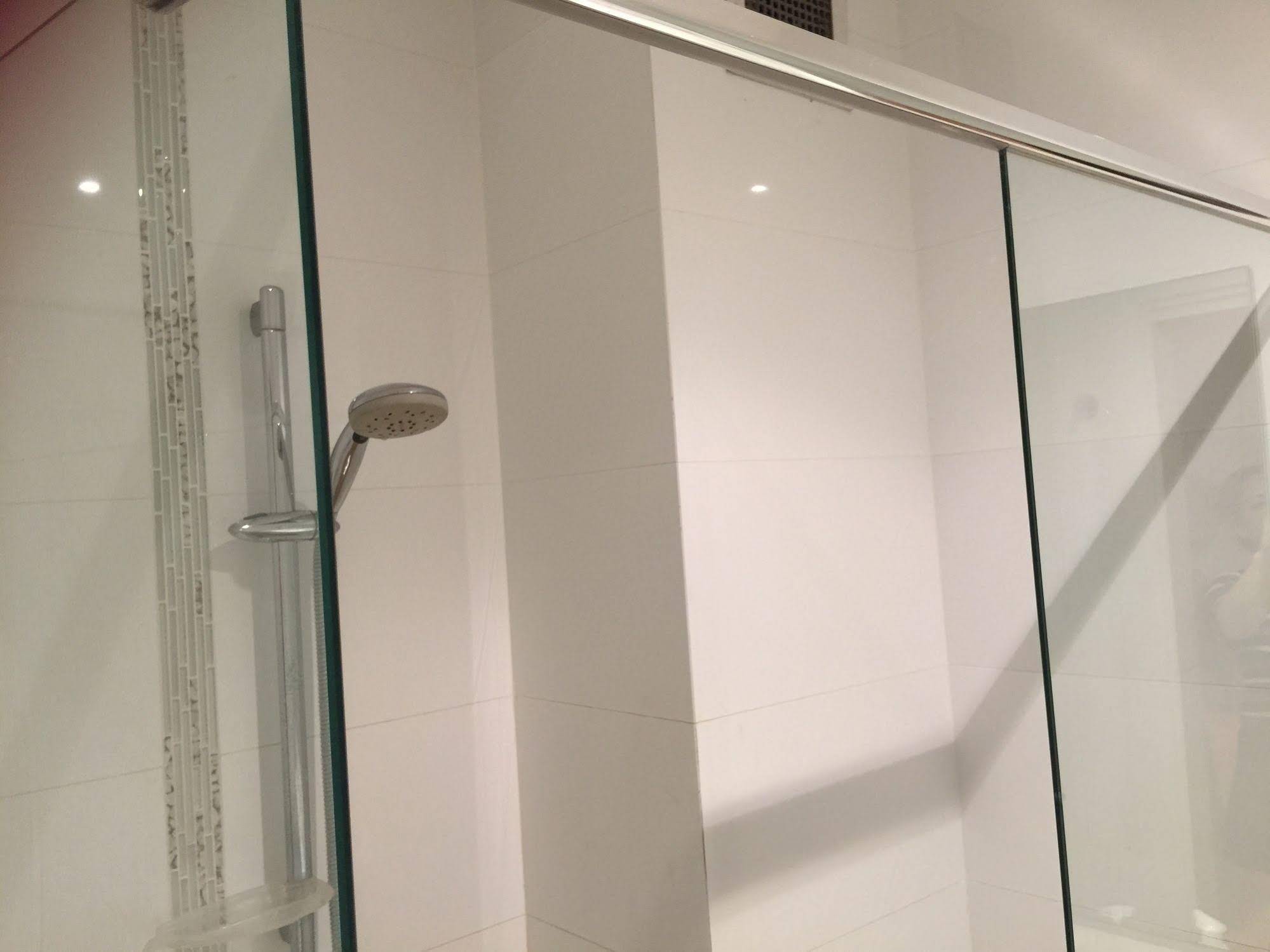 Darling Harbour Apartment