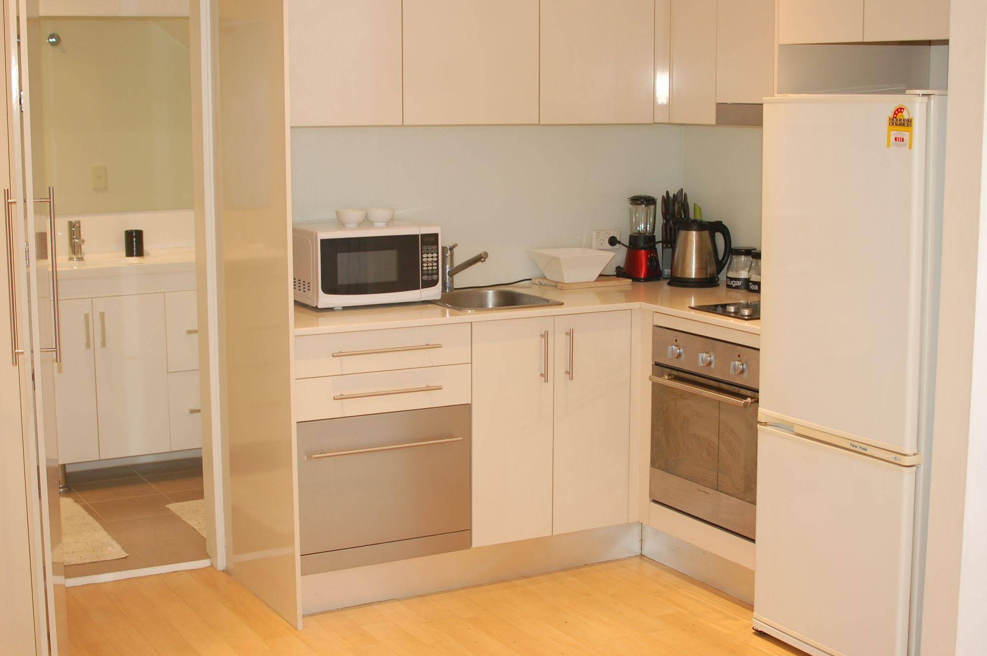 Darling Harbour Apartment