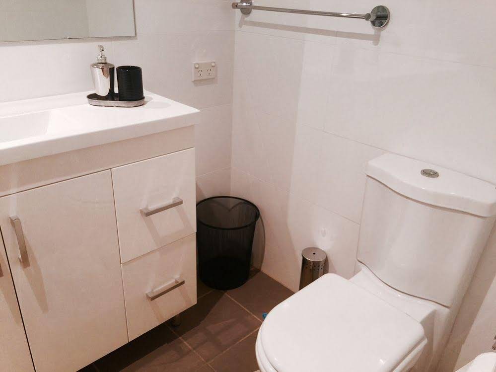 Darling Harbour Apartment
