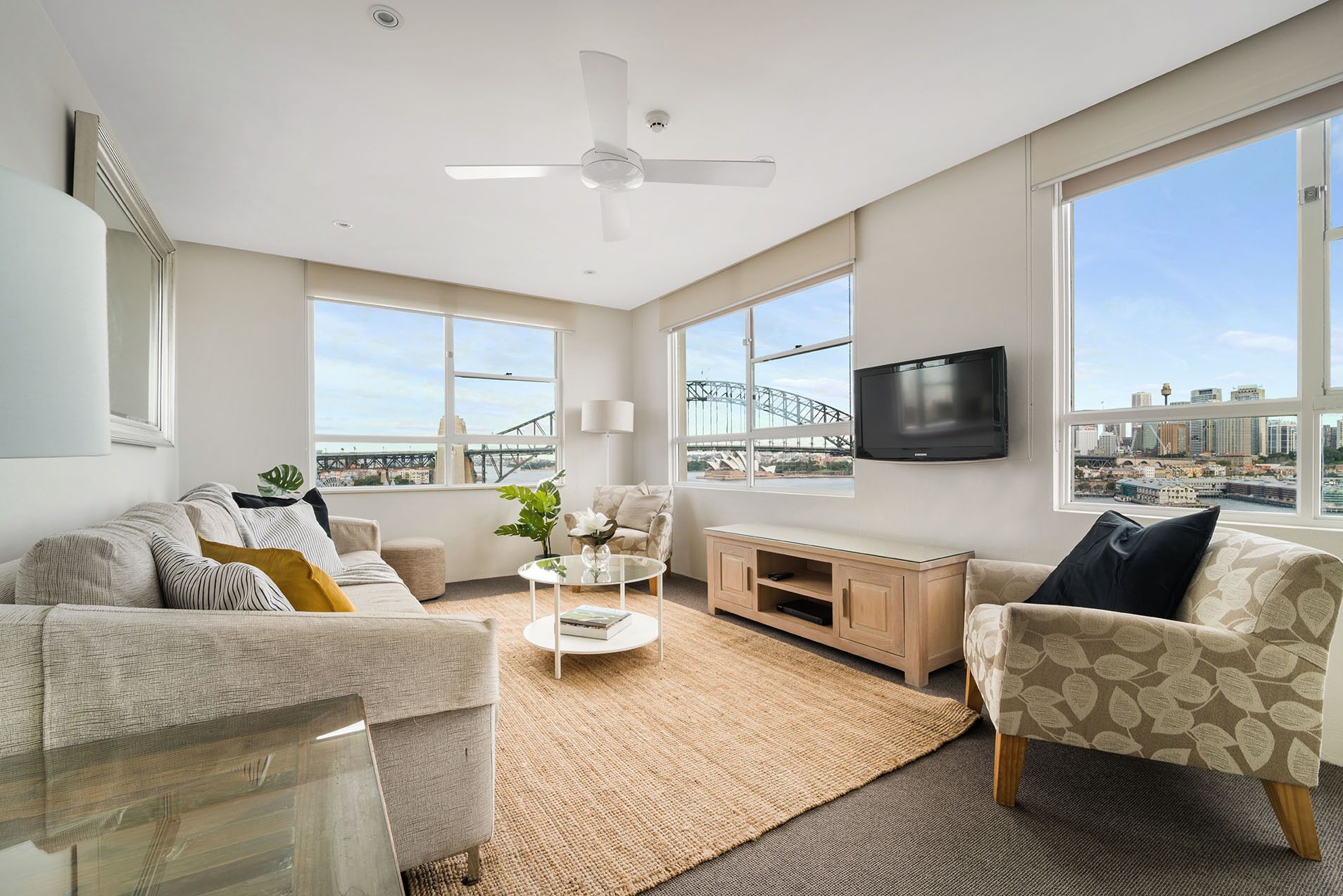 Harbourside Apartments