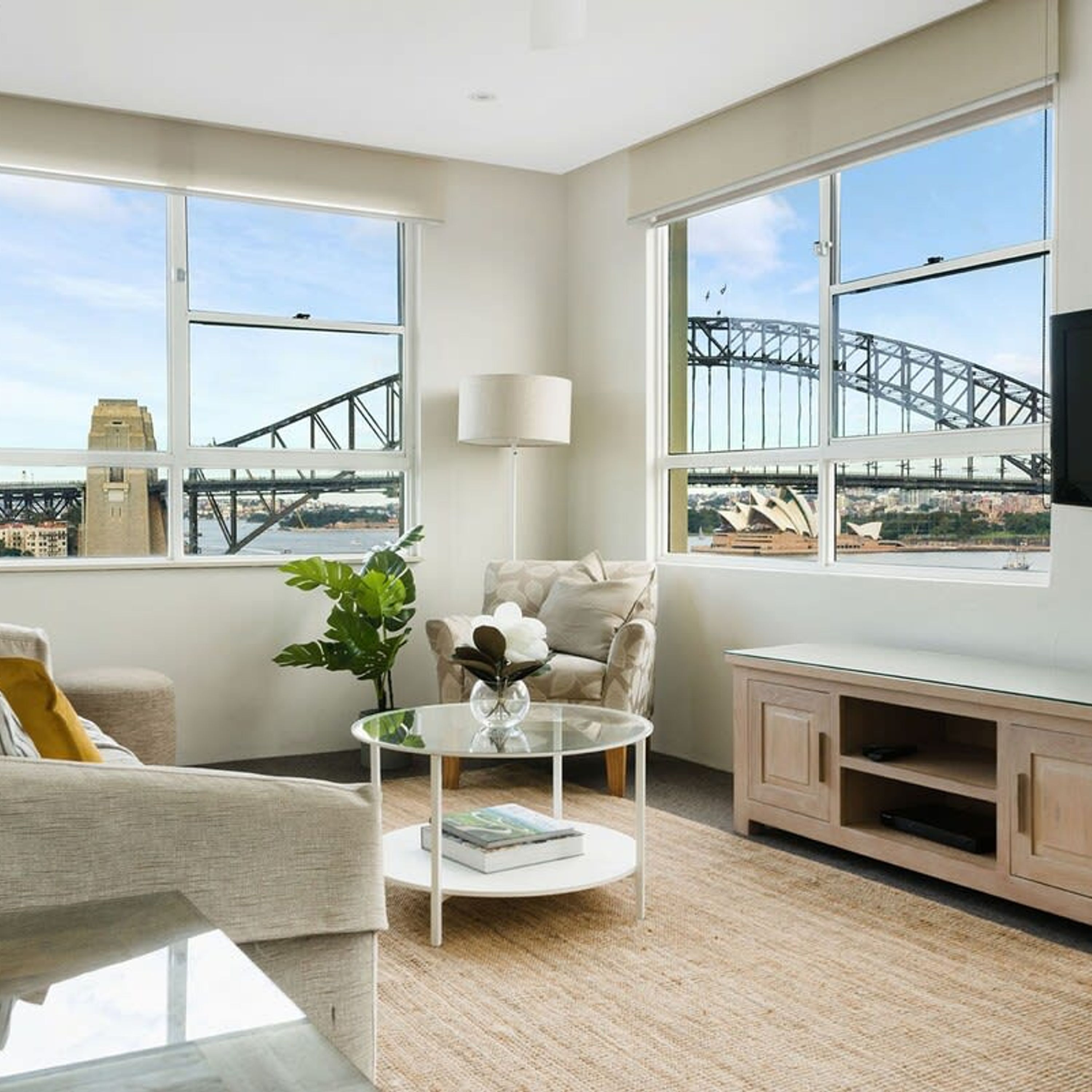 Harbourside Apartments