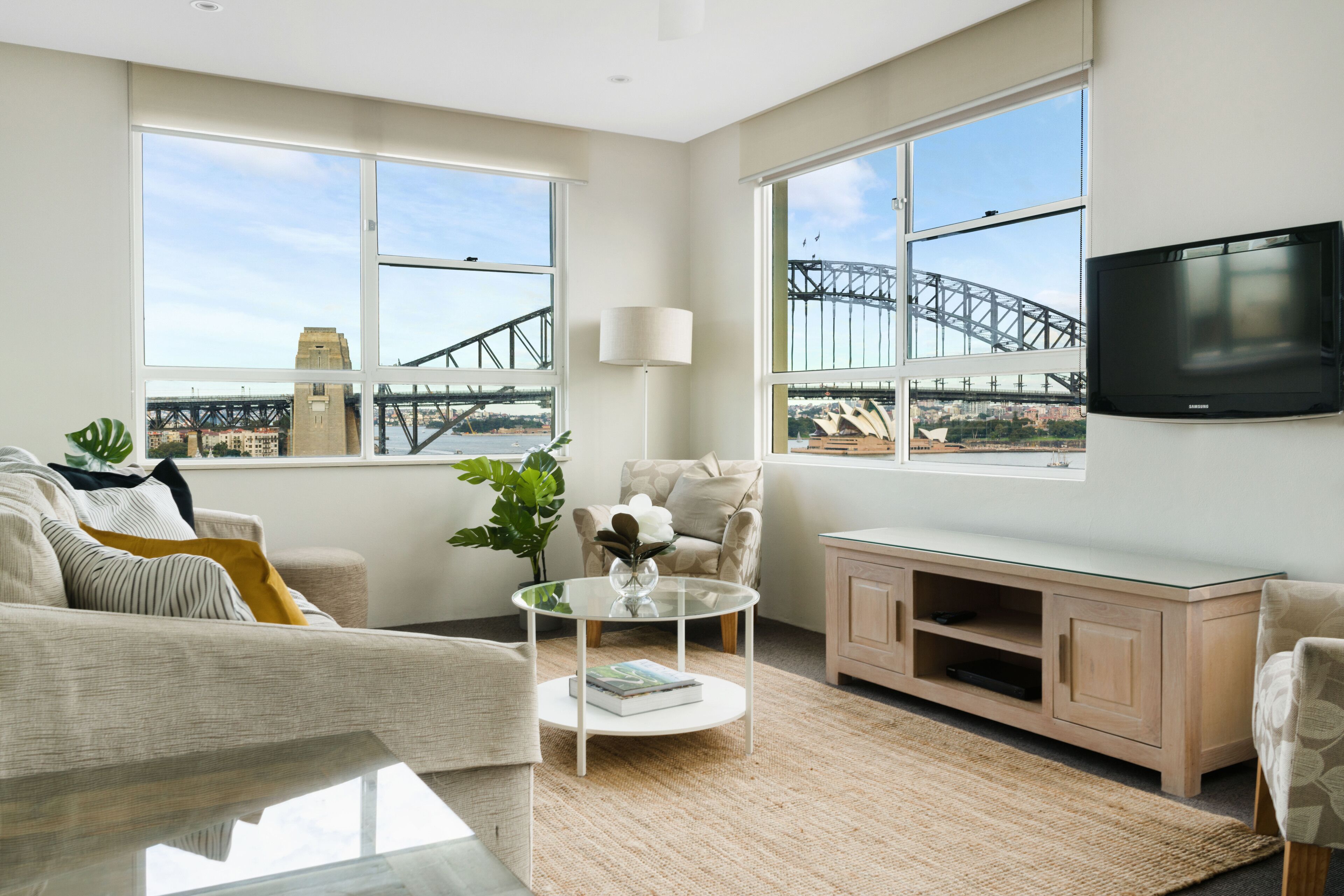 Harbourside Apartments