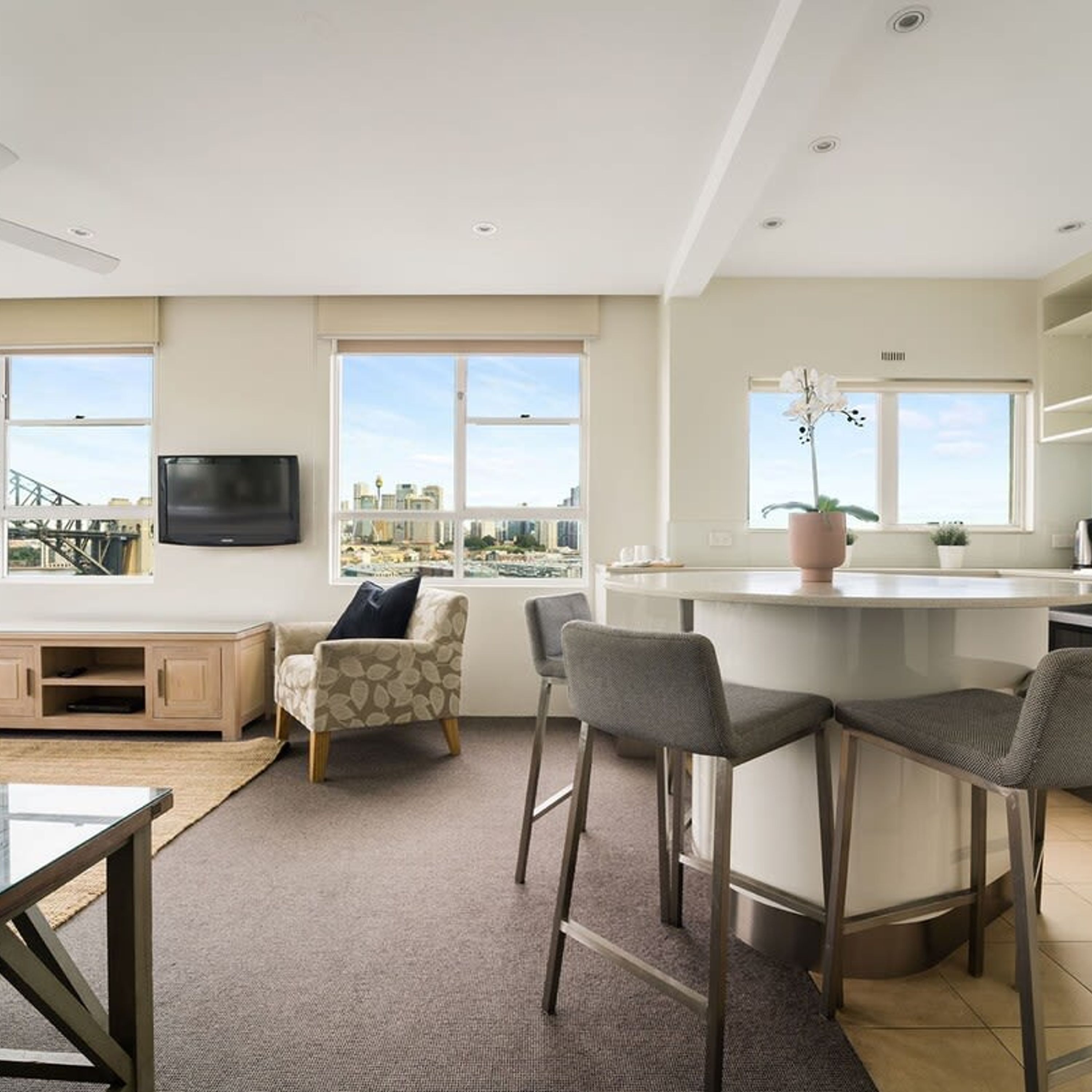 Harbourside Apartments