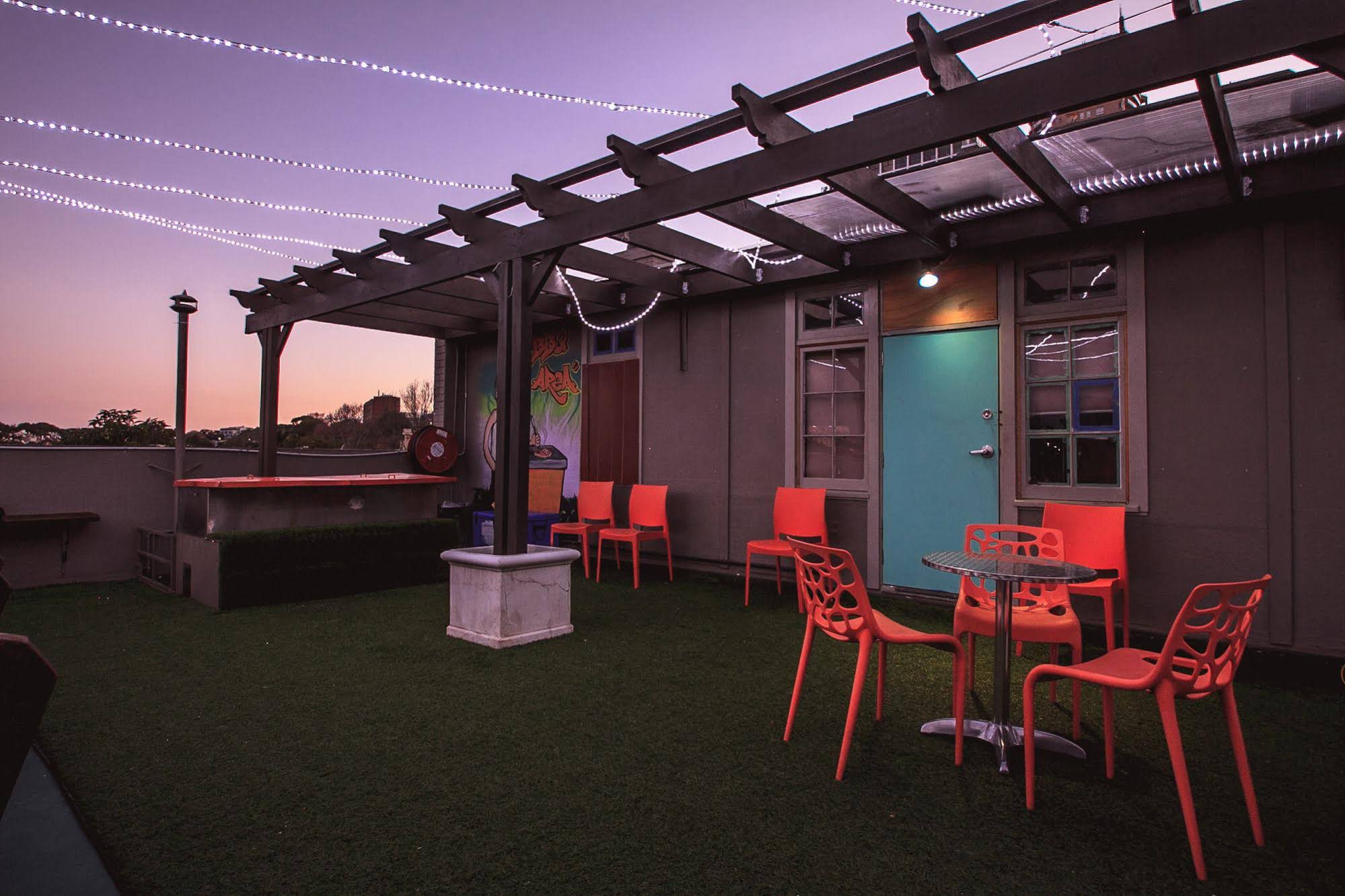 Mad Monkey Backpackers Bayswater