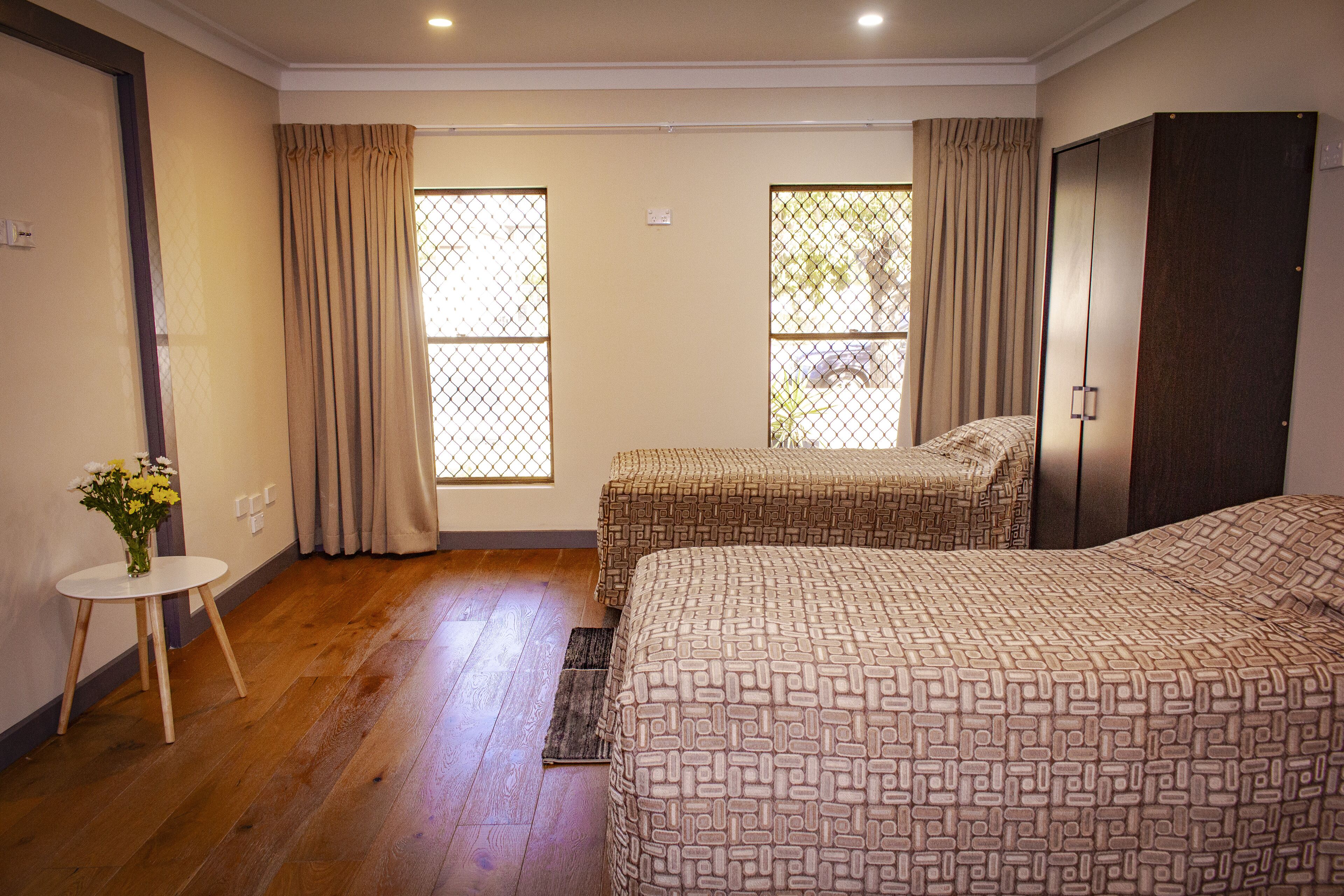 Liberty Plains Motor Inn